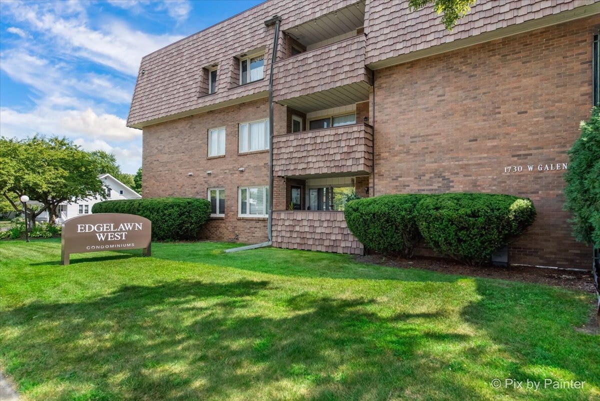 1730 W Galena Boulevard, #203W, Aurora, IL 60506
