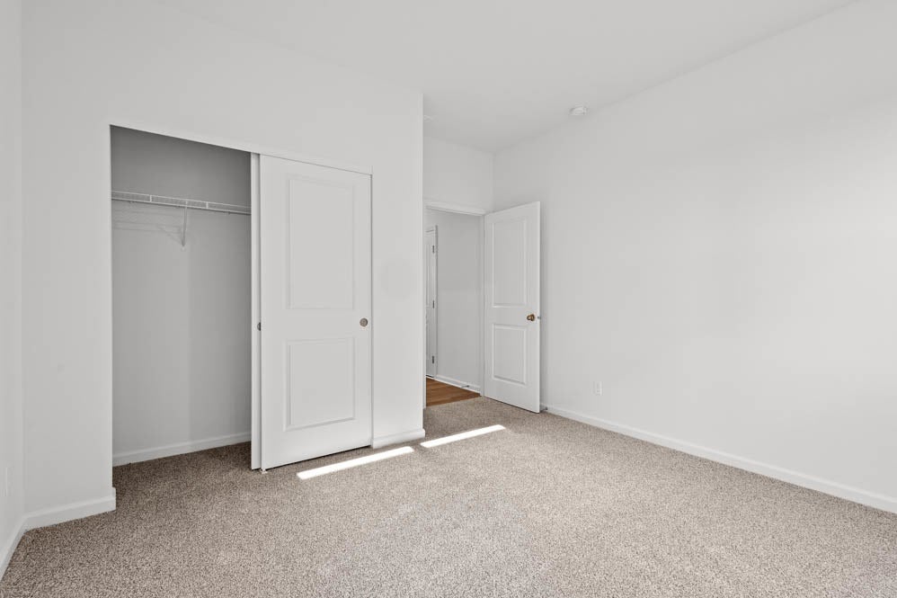 290 Snowdrop Lane, Elgin, IL 60124 290 Snowdrop Lane, Elgin, IL 60124