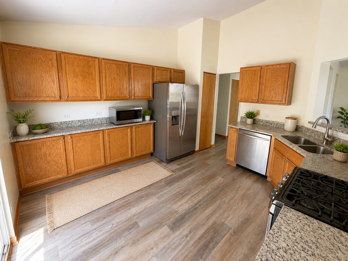 3322 Bromley Lane, Aurora, IL 60502 3322 Bromley Lane, Aurora, IL 60502