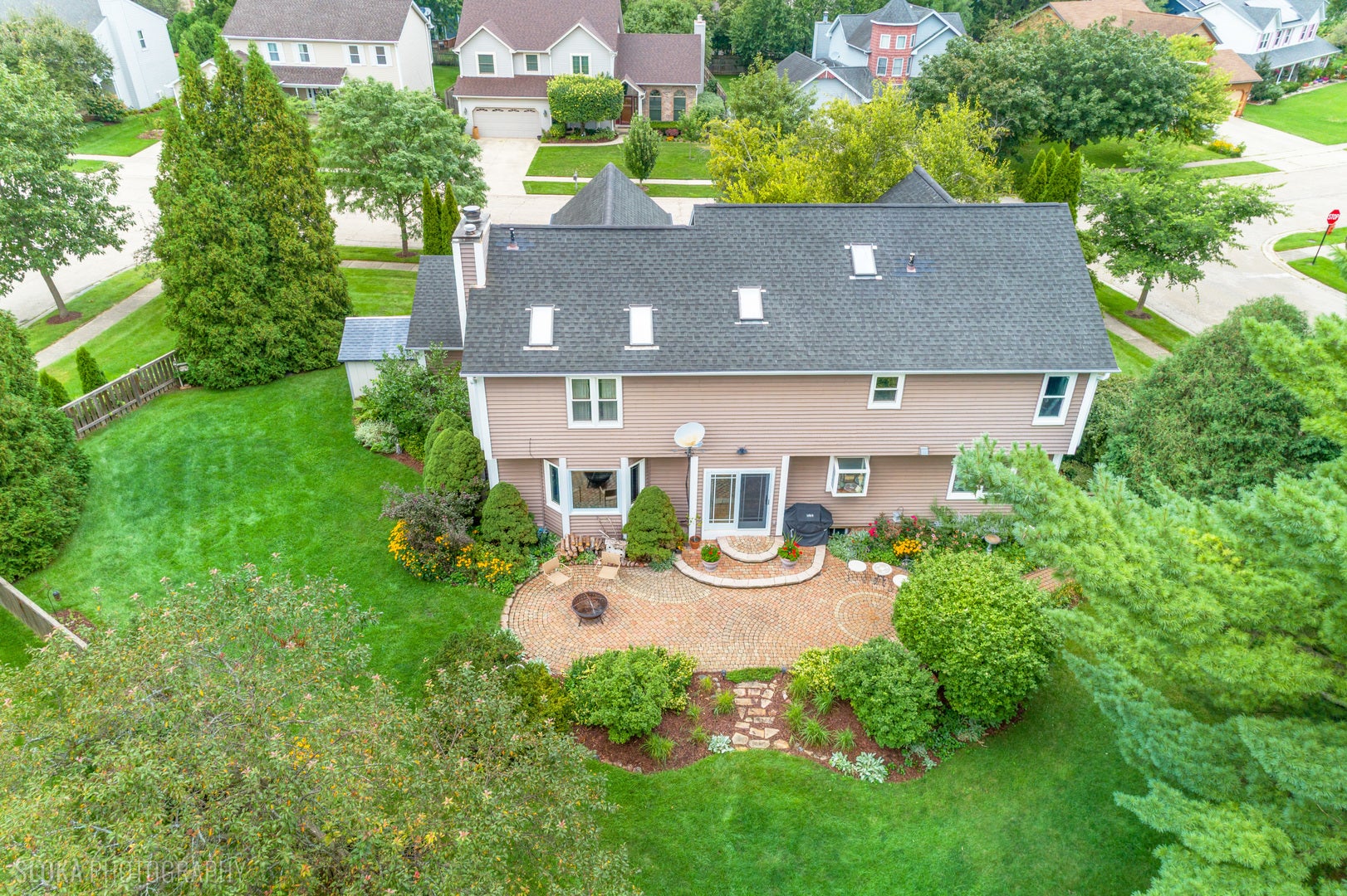 620 Canyon Lane, Elgin, IL 60123 620 Canyon Lane, Elgin, IL 60123