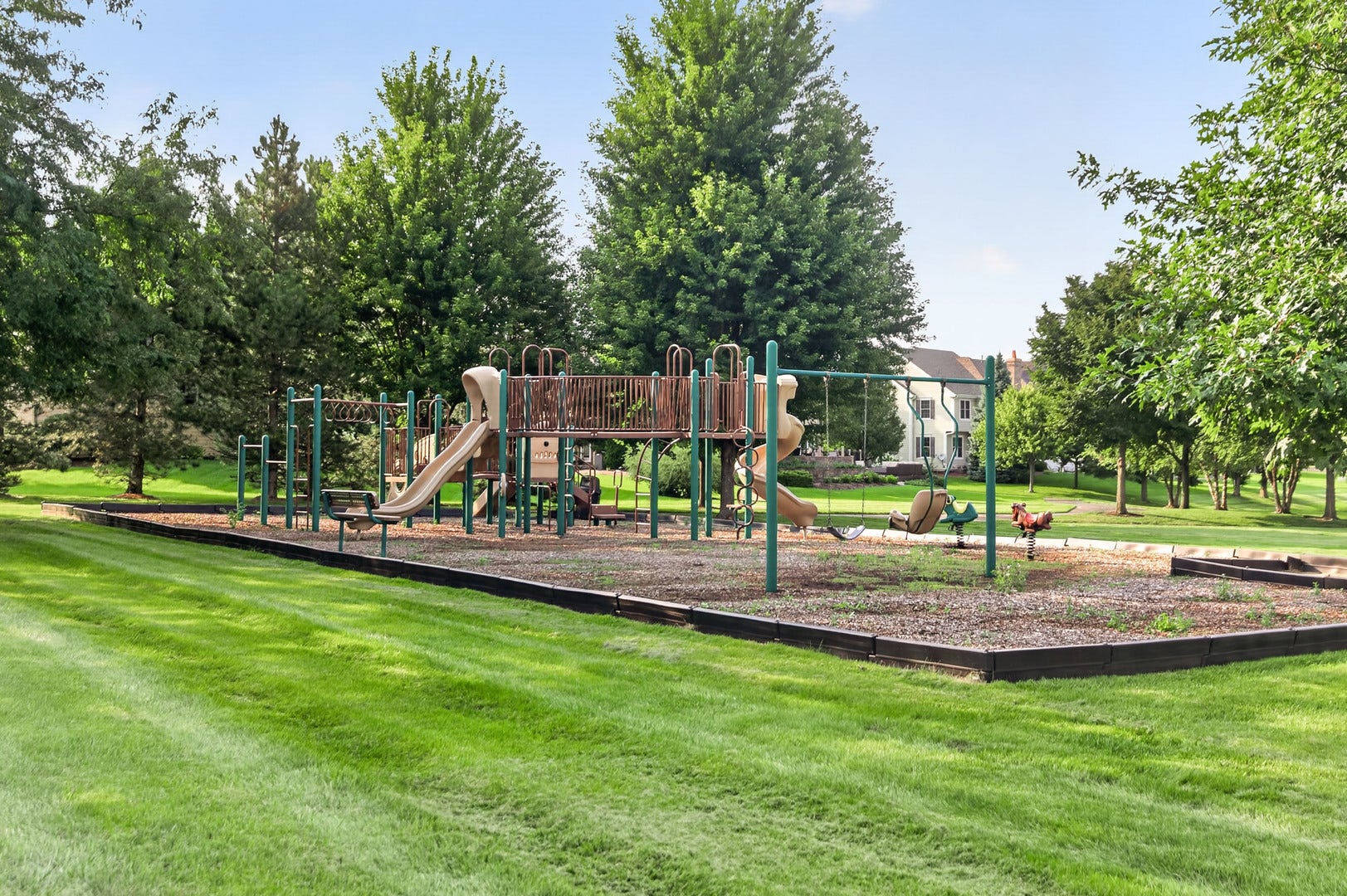 3667 Peregrine Way, Elgin, IL 60124 3667 Peregrine Way, Elgin, IL 60124