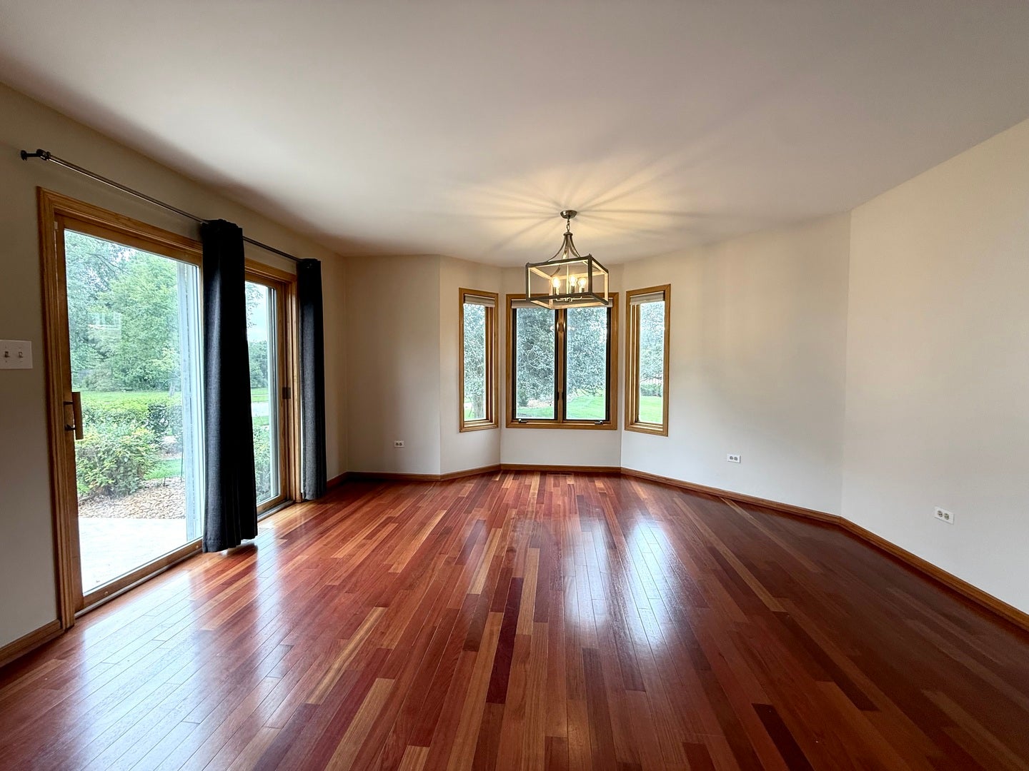 7700 Northfield Lane, Tinley Park, IL 60487 7700 Northfield Lane, Tinley Park, IL 60487
