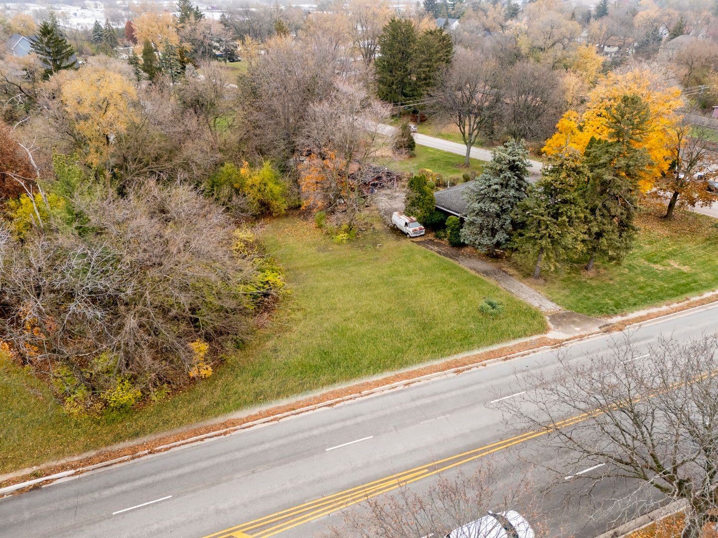 10/11 Maple Avenue, Downers Grove, IL 60515 10/11 Maple Avenue, Downers Grove, IL 60515