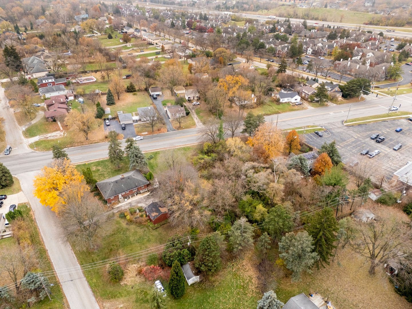 10/11 Maple Avenue, Downers Grove, IL 60515 10/11 Maple Avenue, Downers Grove, IL 60515