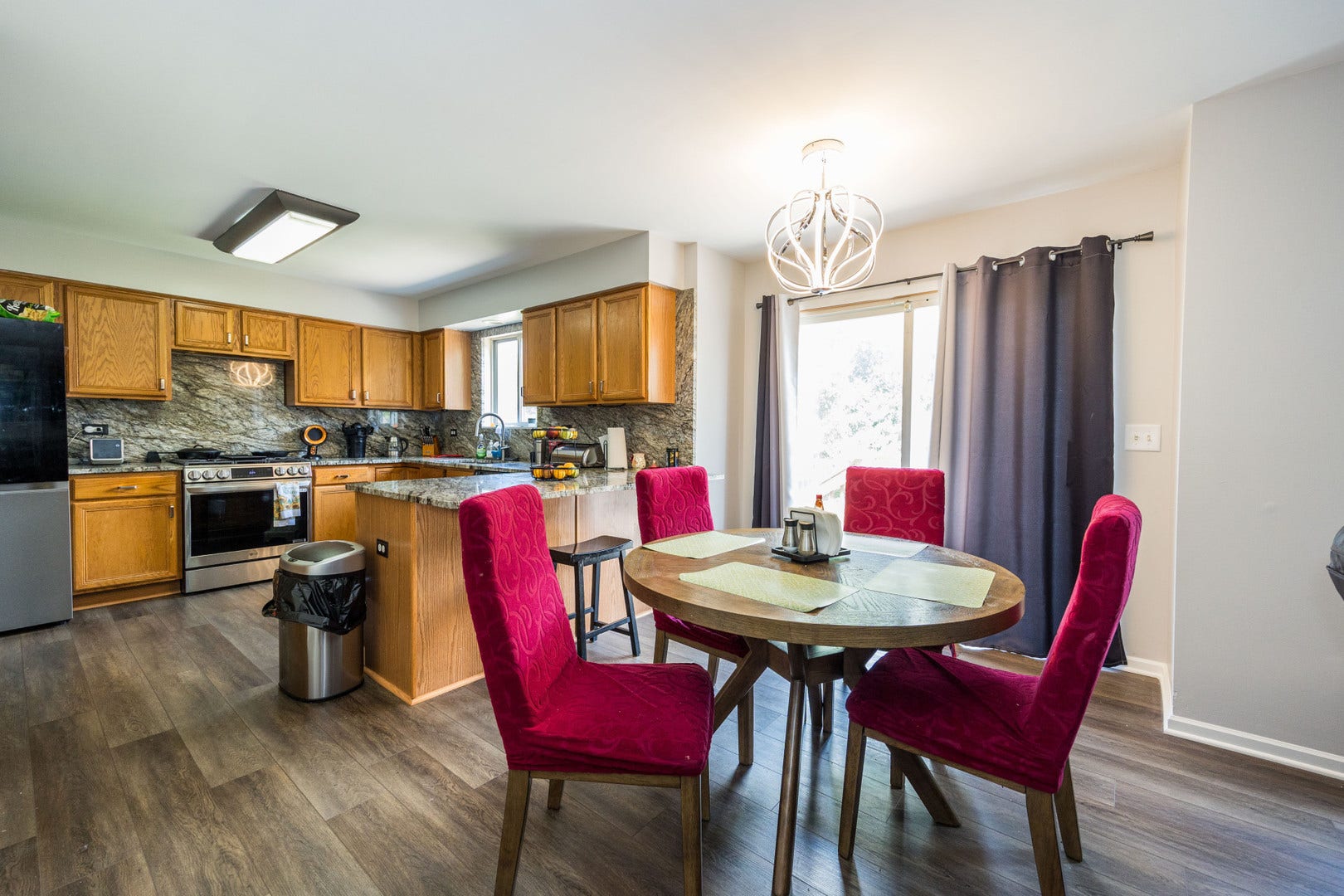 2734 Imperial Valley Trail, Aurora, IL 60503 2734 Imperial Valley Trail, Aurora, IL 60503