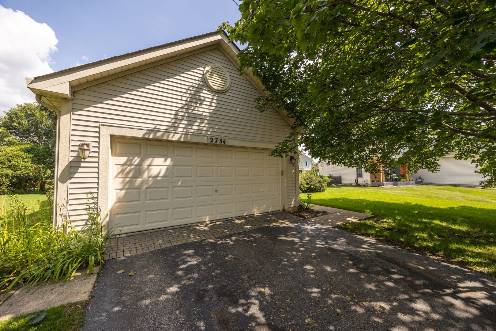 2734 Imperial Valley Trail, Aurora, IL 60503 2734 Imperial Valley Trail, Aurora, IL 60503