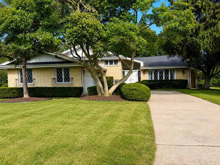 Property photo for 12217 S Flambeau Drive, Palos Heights, IL
