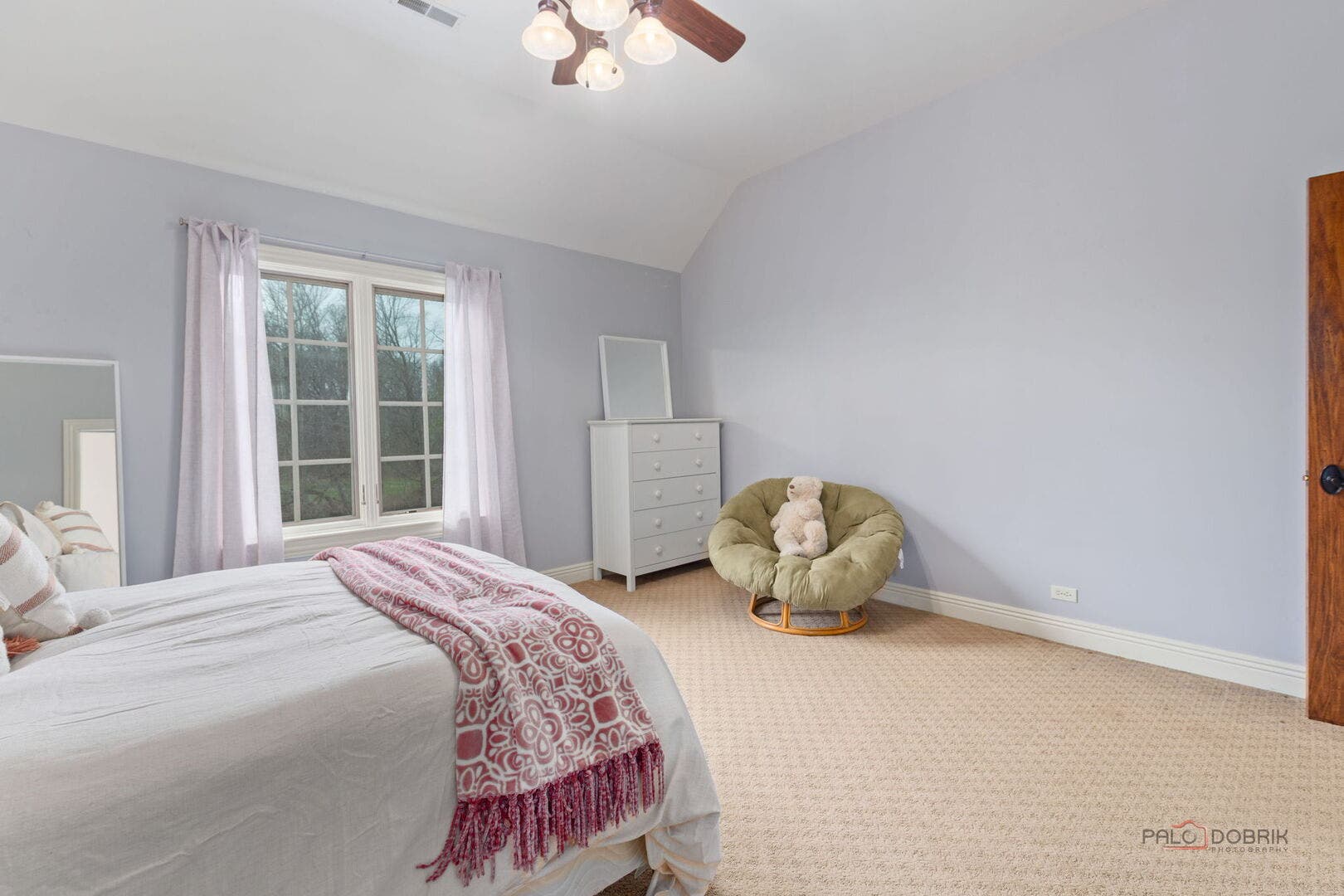 37W209 Deer Pond Court, St. Charles, IL 60175 37W209 Deer Pond Court, St. Charles, IL 60175