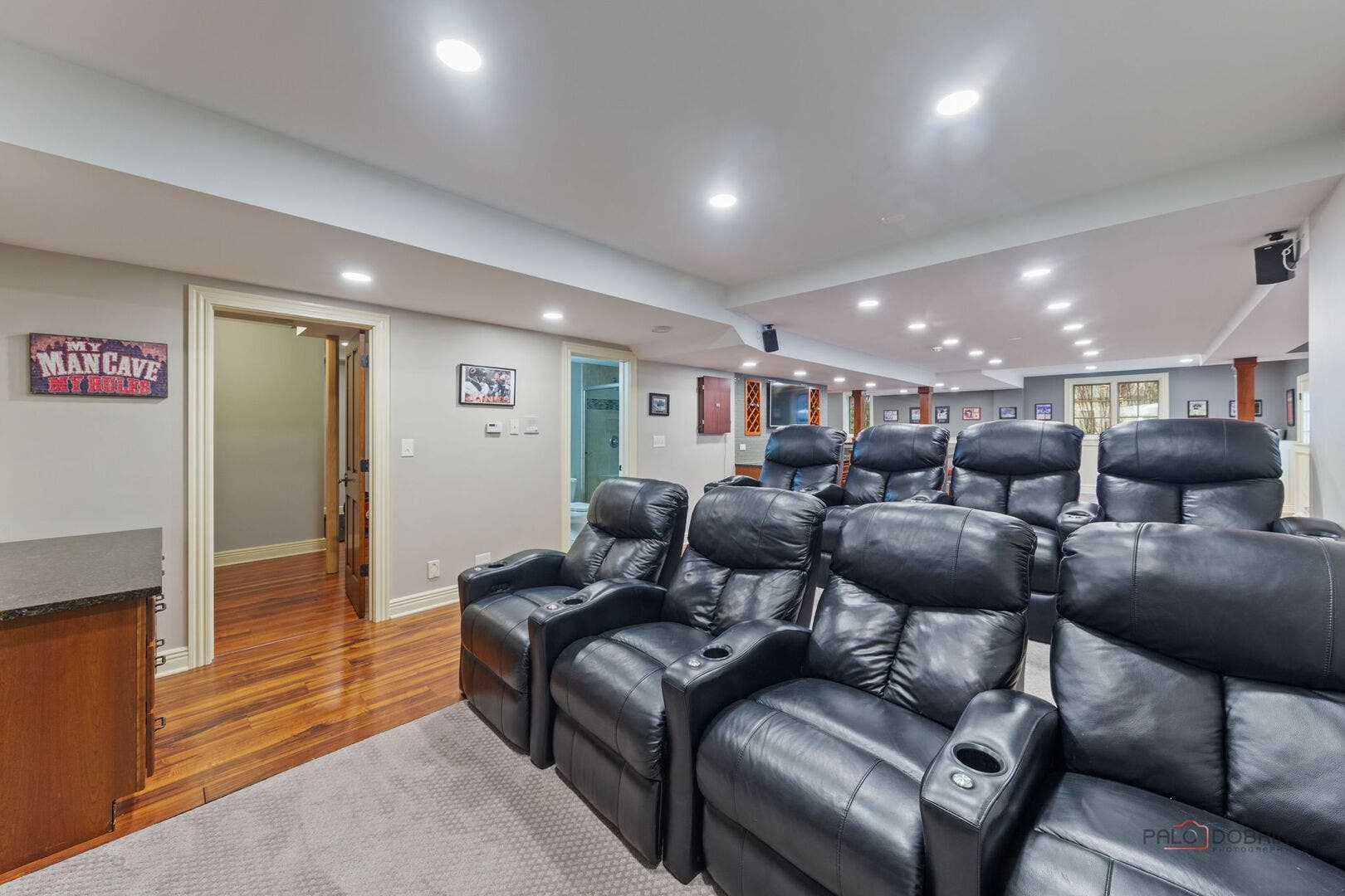 37W209 Deer Pond Court, St. Charles, IL 60175 37W209 Deer Pond Court, St. Charles, IL 60175