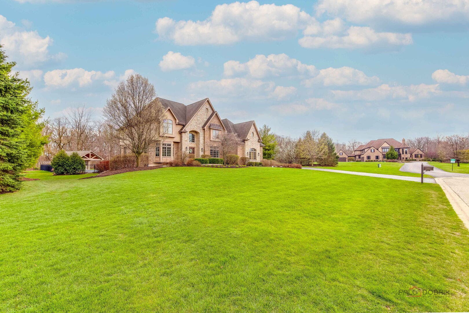 37W209 Deer Pond Court, St. Charles, IL 60175 37W209 Deer Pond Court, St. Charles, IL 60175