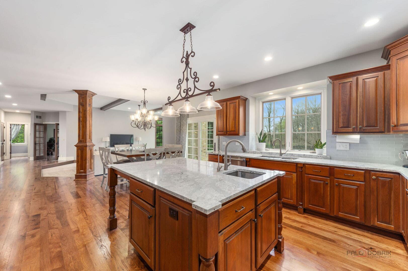 37W209 Deer Pond Court, St. Charles, IL 60175 37W209 Deer Pond Court, St. Charles, IL 60175