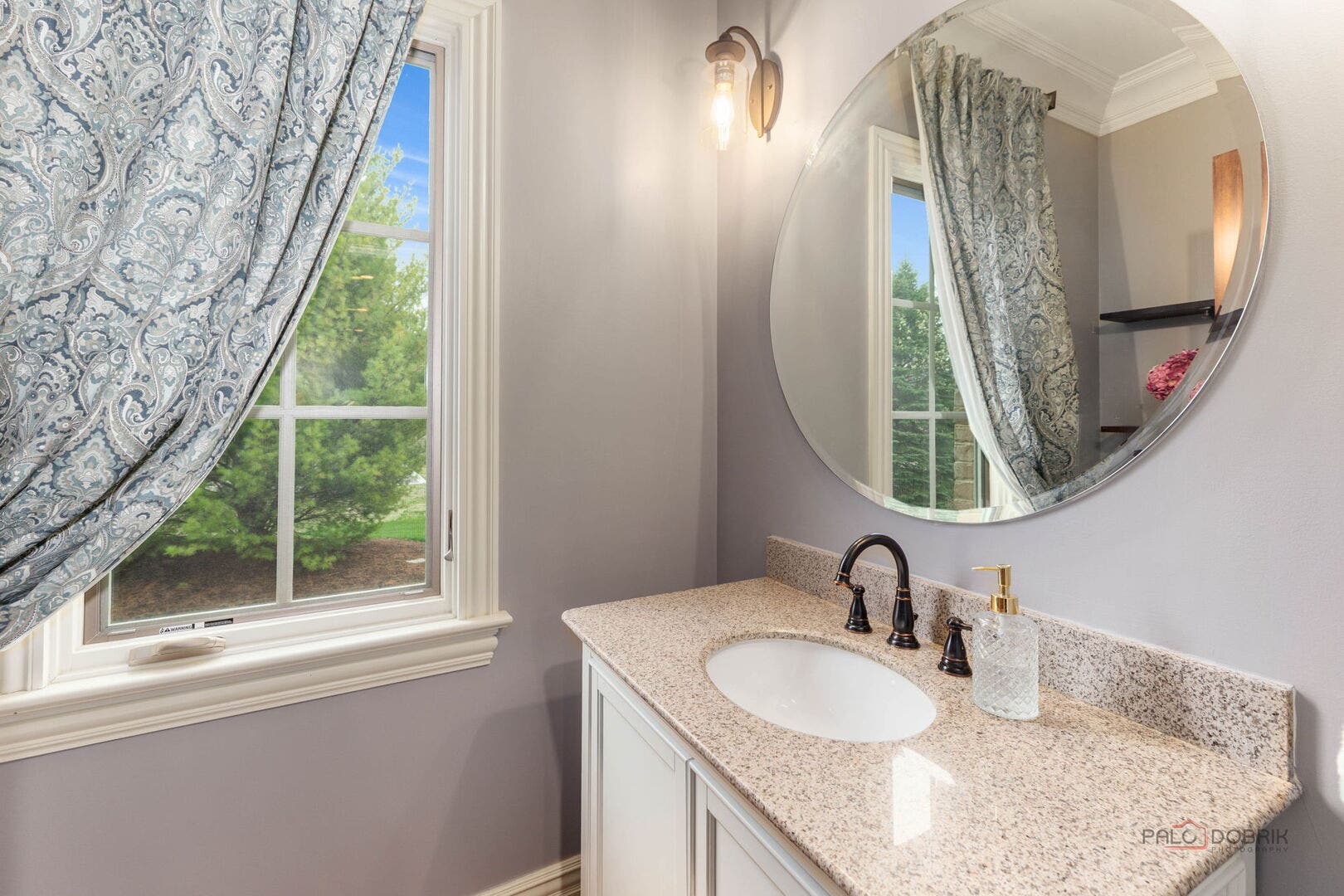 37W209 Deer Pond Court, St. Charles, IL 60175 37W209 Deer Pond Court, St. Charles, IL 60175