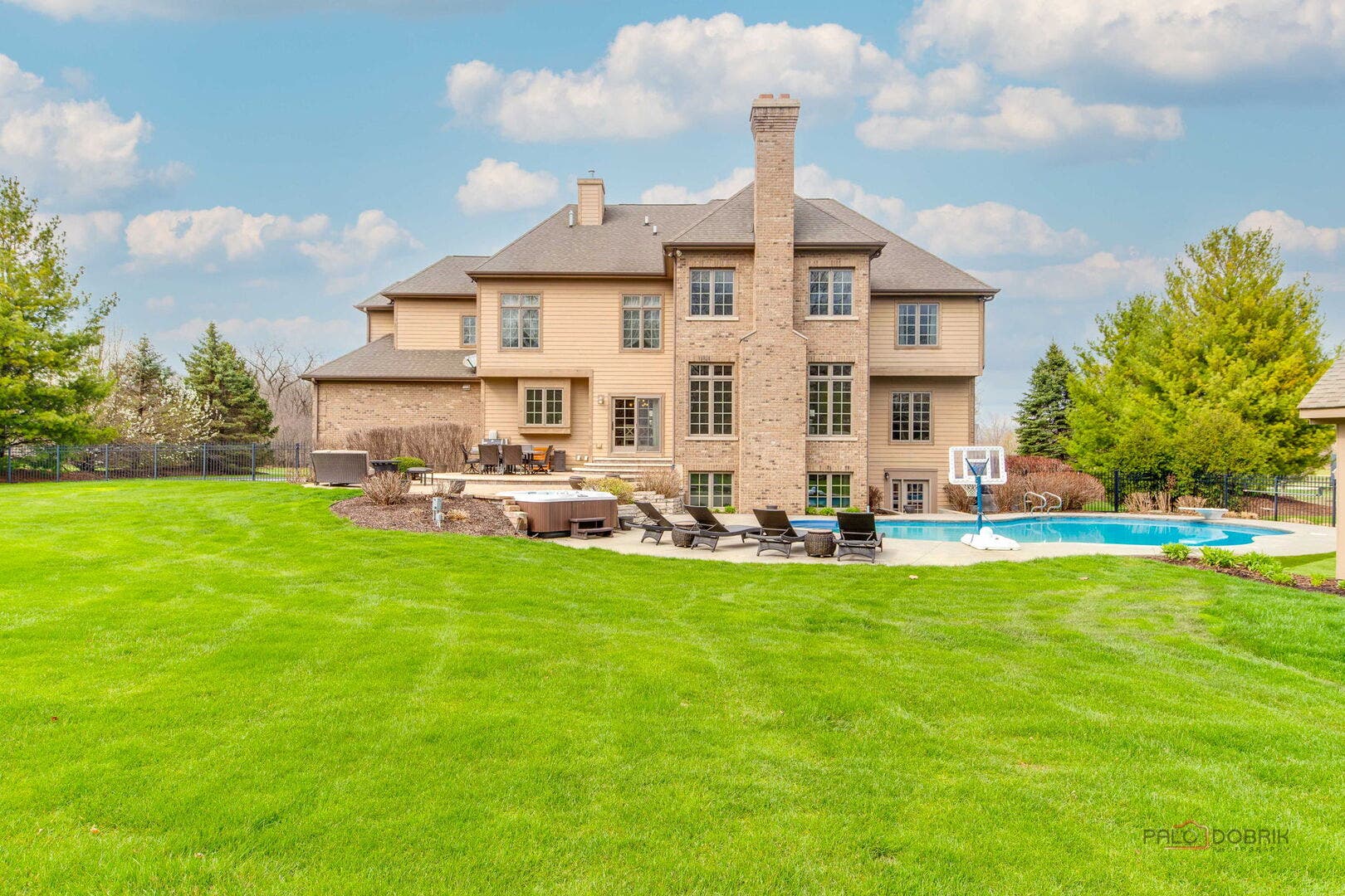 37W209 Deer Pond Court, St. Charles, IL 60175 37W209 Deer Pond Court, St. Charles, IL 60175