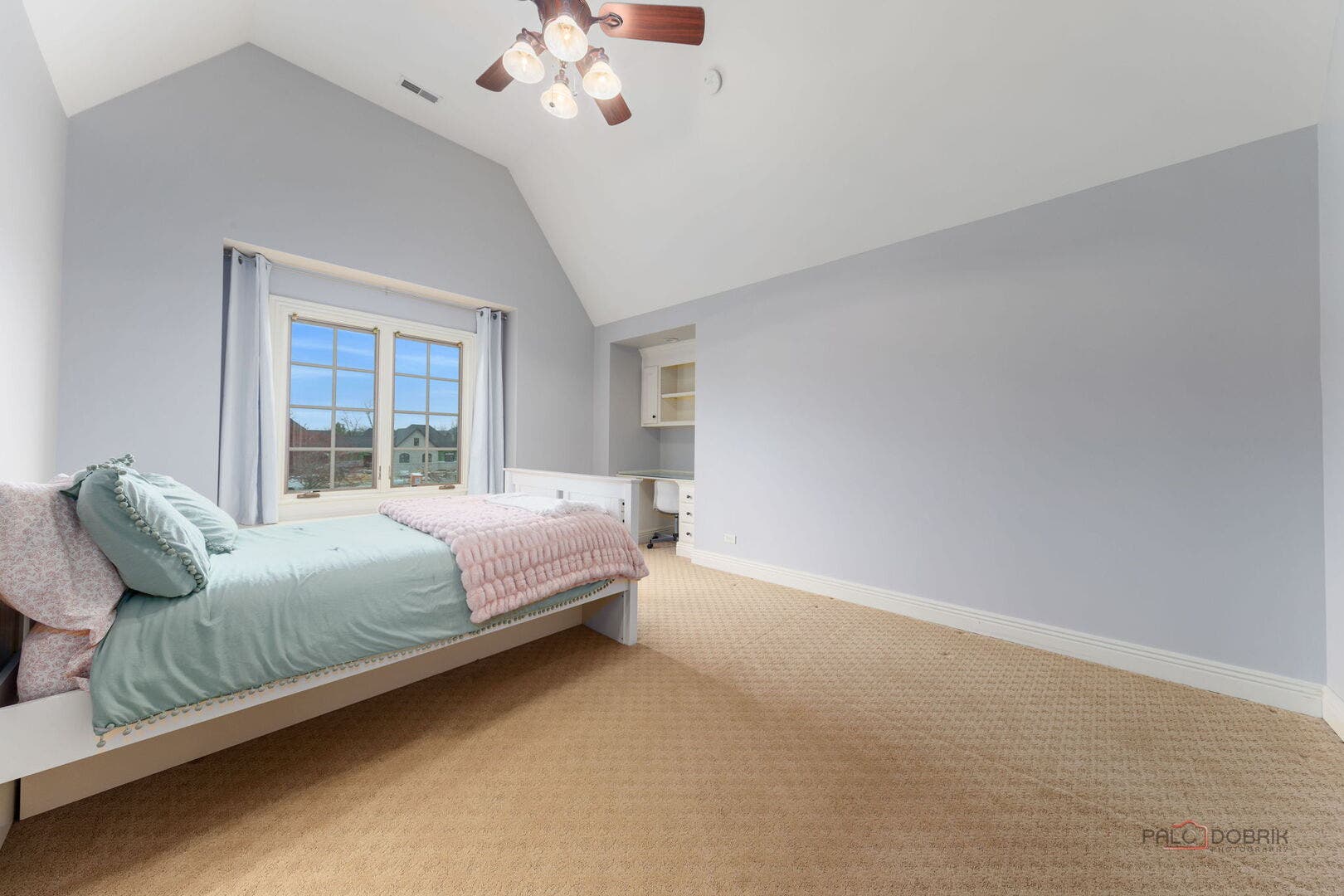37W209 Deer Pond Court, St. Charles, IL 60175 37W209 Deer Pond Court, St. Charles, IL 60175
