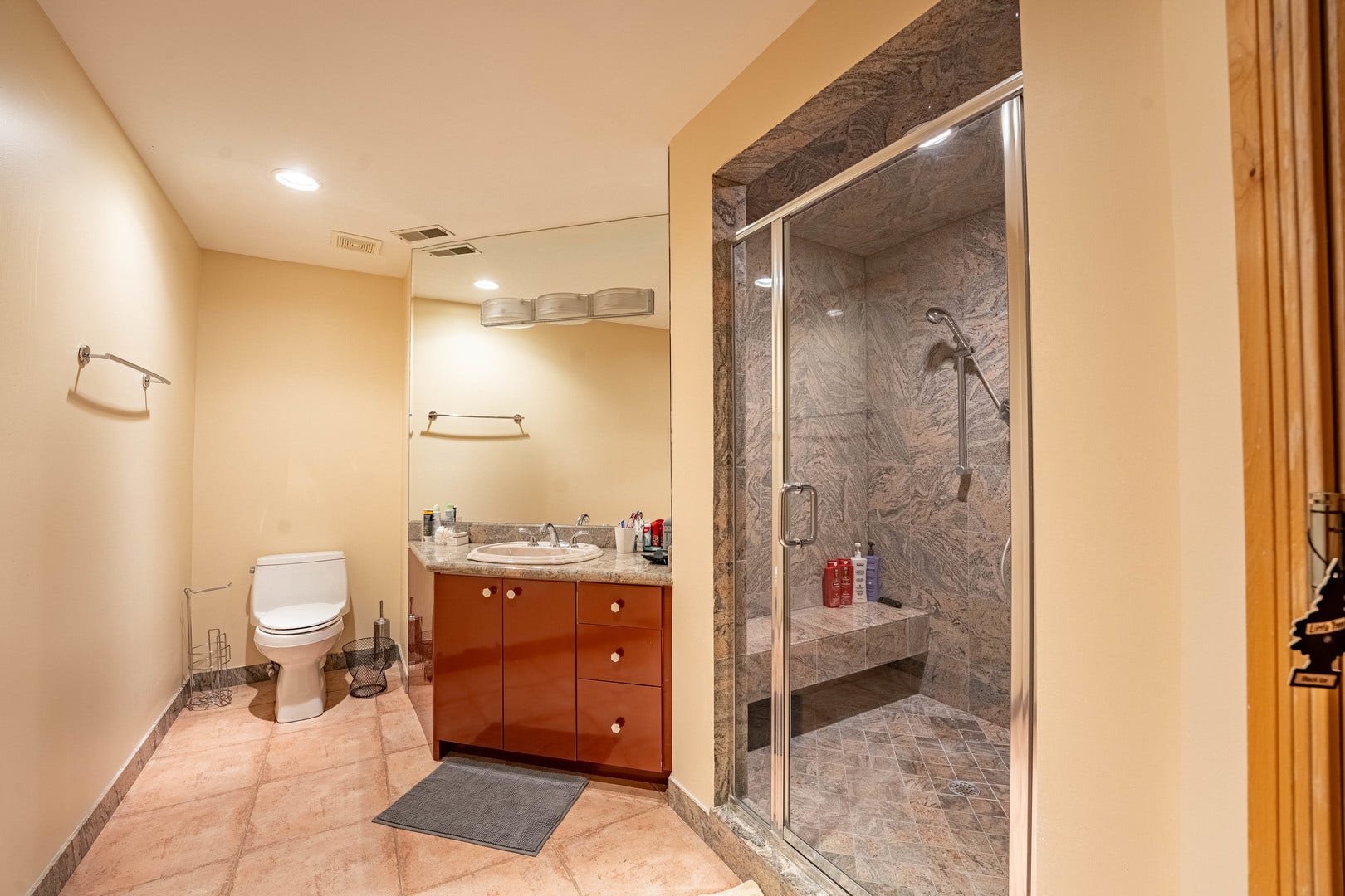 1683 Braeside Lane, Northbrook, IL 60062