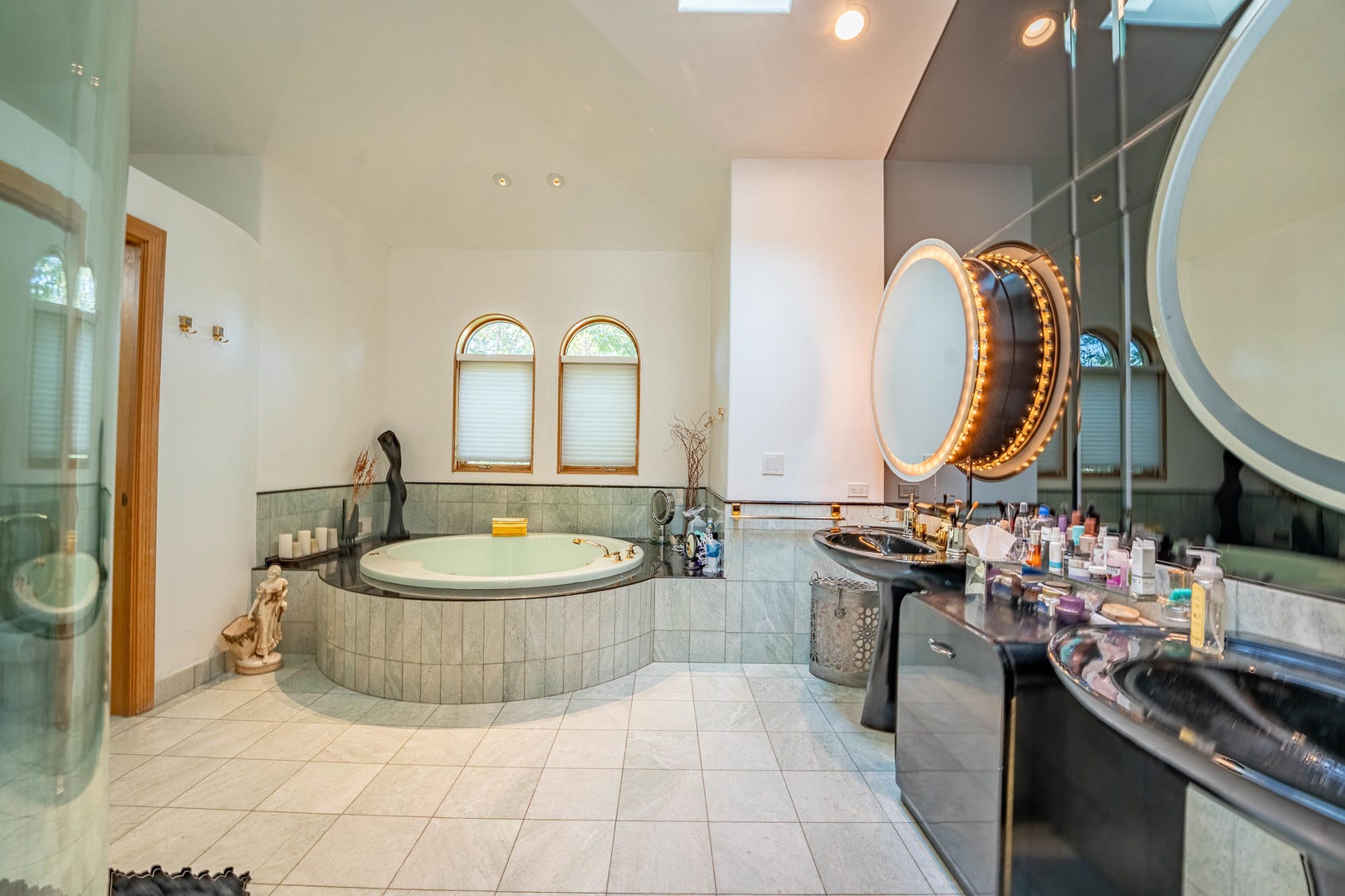 1683 Braeside Lane, Northbrook, IL 60062