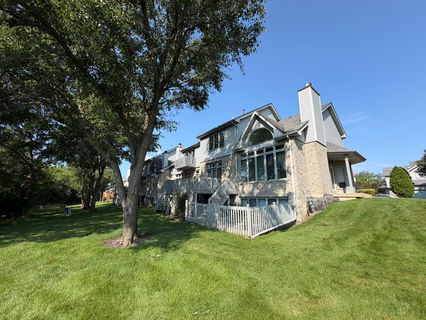 7015 PLYMOUTH Court, Tinley Park, IL 60477 7015 PLYMOUTH Court, Tinley Park, IL 60477