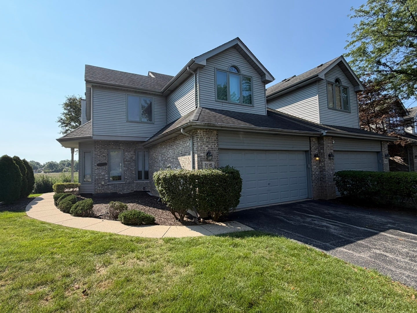 7015 PLYMOUTH Court, Tinley Park, IL 60477 7015 PLYMOUTH Court, Tinley Park, IL 60477