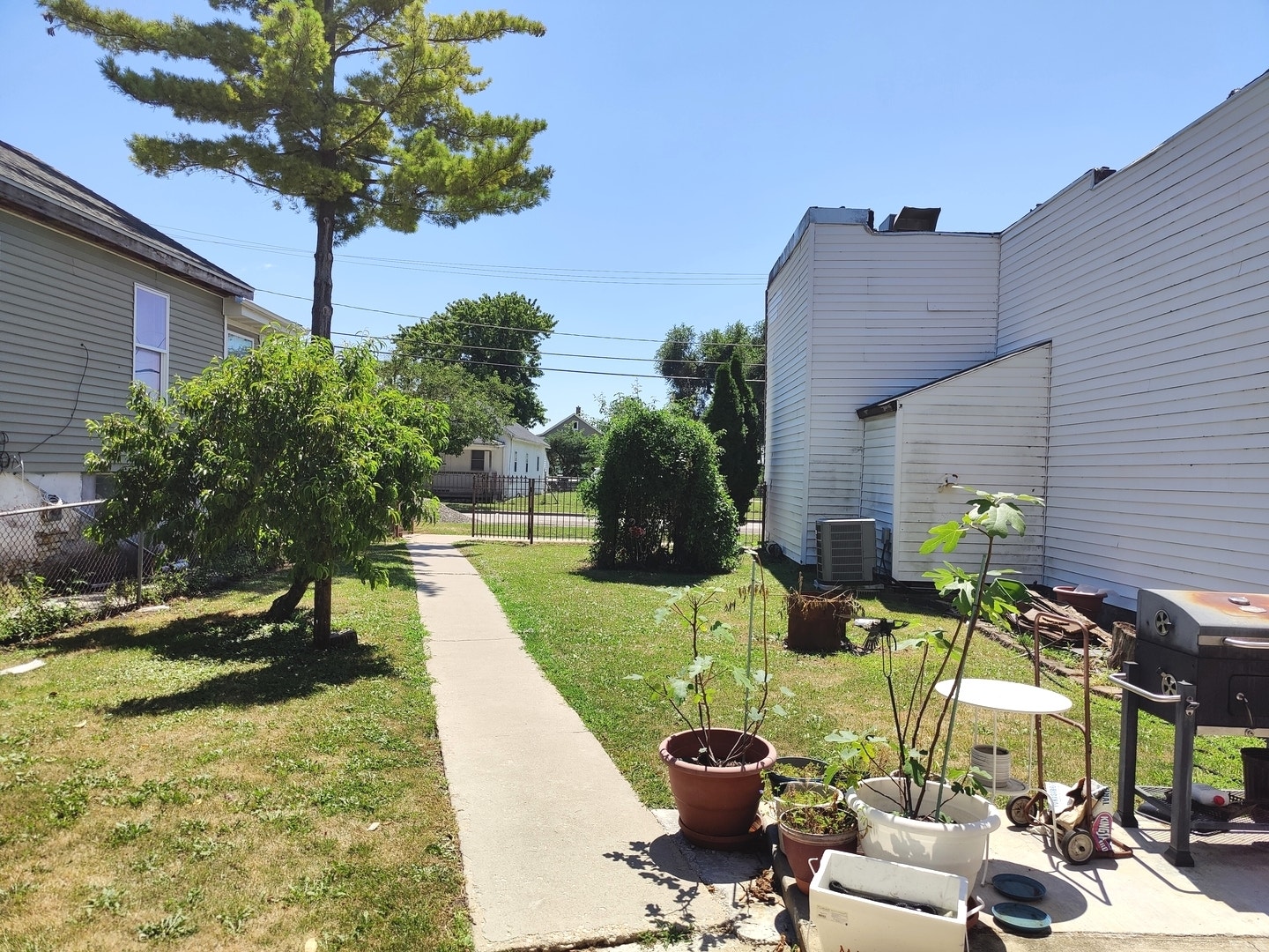 413 Meeker Avenue, Joliet, IL 60432 413 Meeker Avenue, Joliet, IL 60432