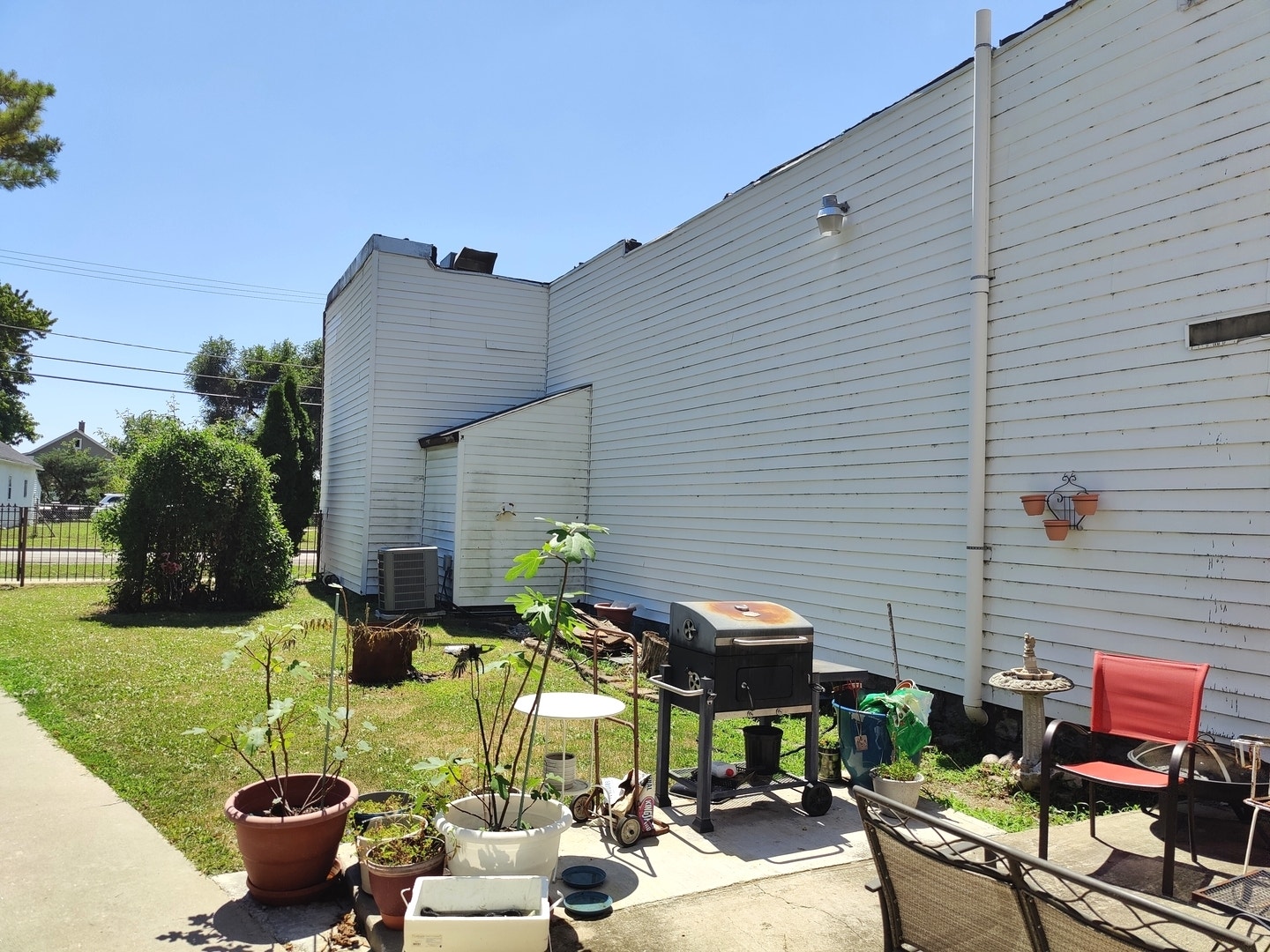 413 Meeker Avenue, Joliet, IL 60432 413 Meeker Avenue, Joliet, IL 60432