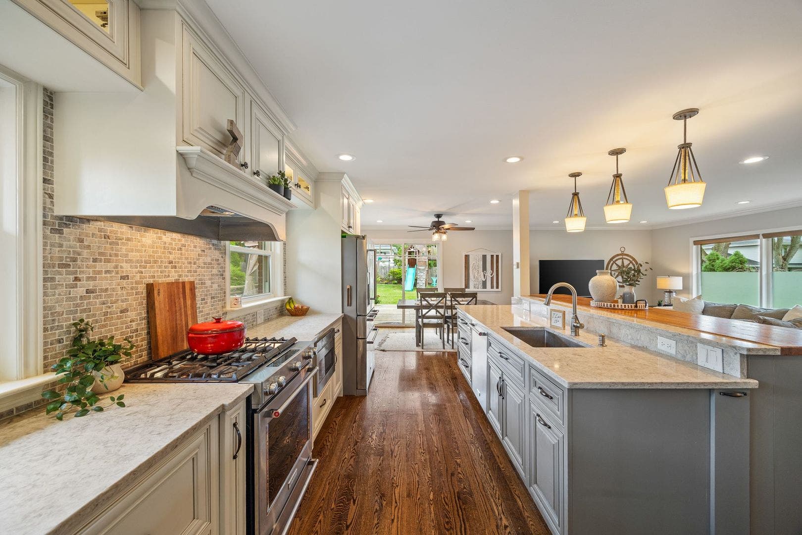 514 Eldon Place, Downers Grove, IL 60516 514 Eldon Place, Downers Grove, IL 60516