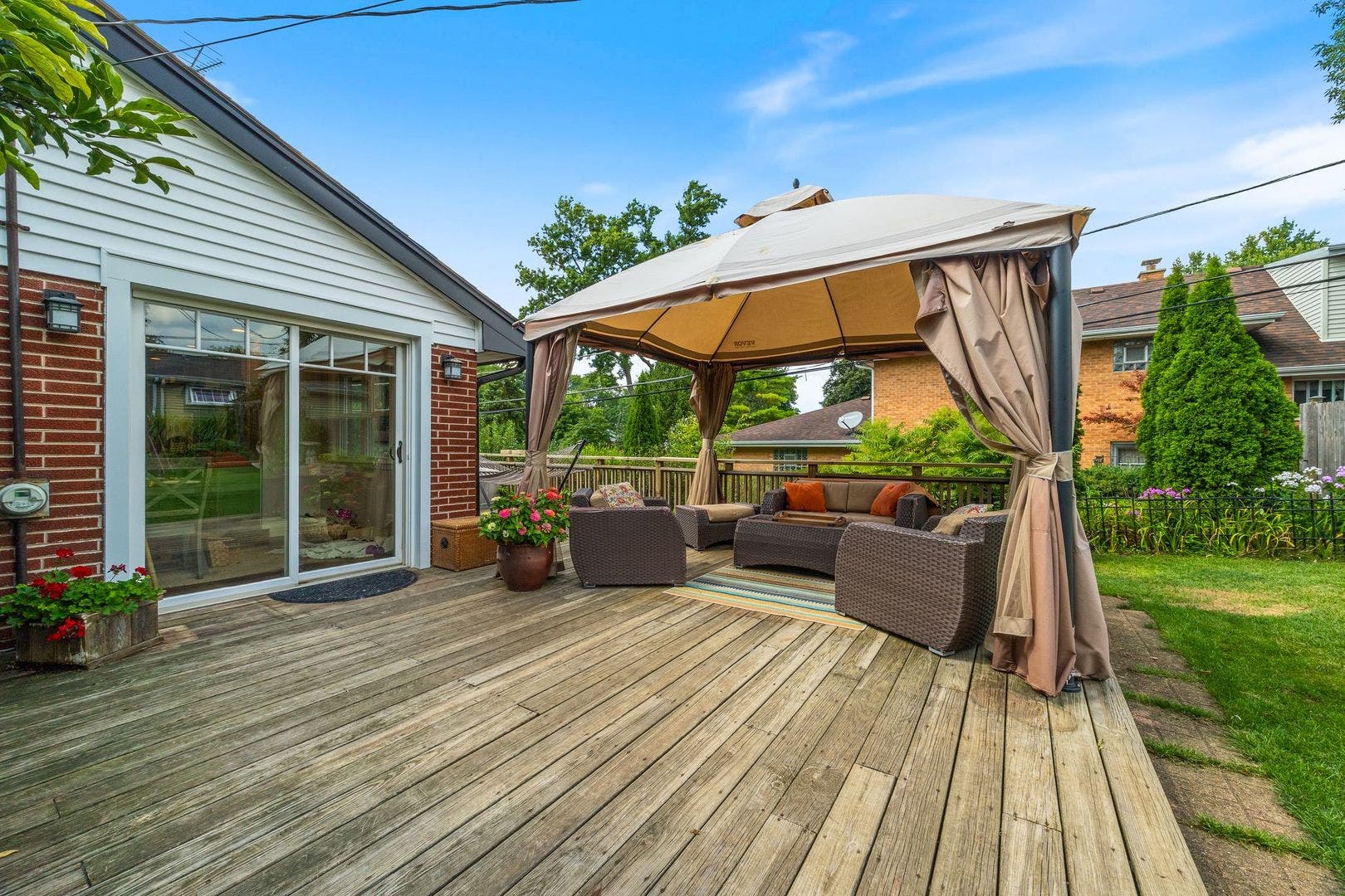 514 Eldon Place, Downers Grove, IL 60516 514 Eldon Place, Downers Grove, IL 60516