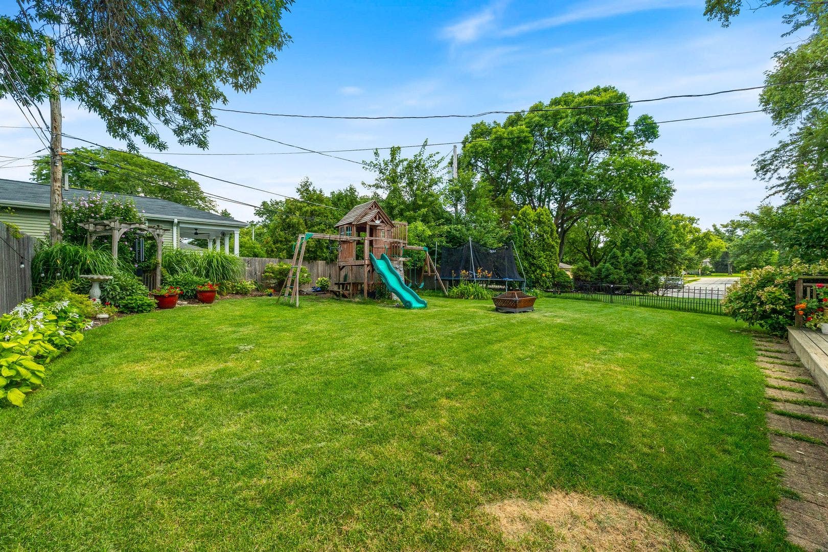 514 Eldon Place, Downers Grove, IL 60516 514 Eldon Place, Downers Grove, IL 60516