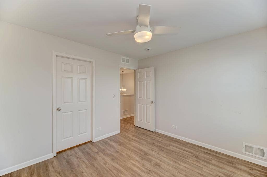 1515 Elysium Drive, Minooka, IL 60447 1515 Elysium Drive, Minooka, IL 60447