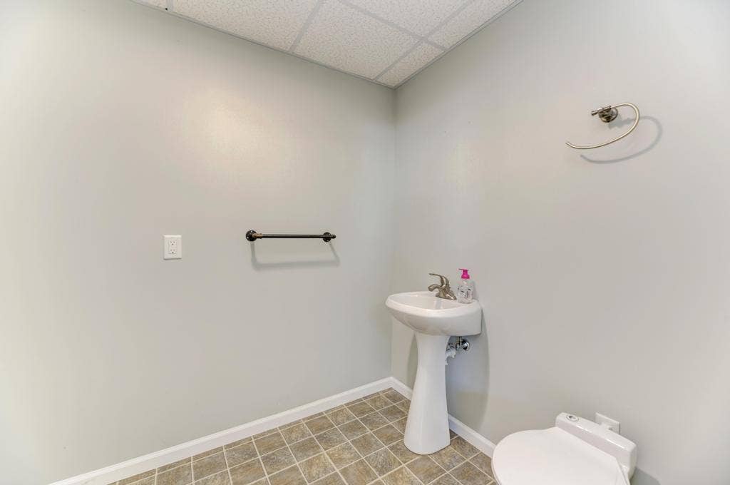 1515 Elysium Drive, Minooka, IL 60447 1515 Elysium Drive, Minooka, IL 60447
