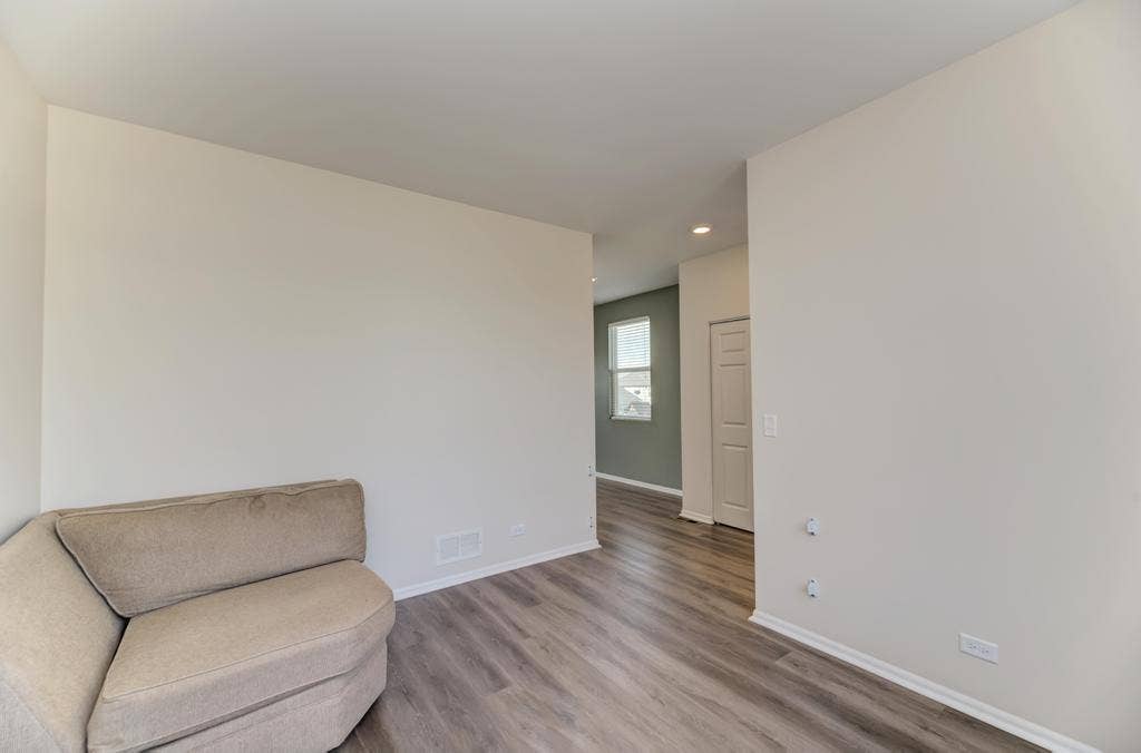 1515 Elysium Drive, Minooka, IL 60447 1515 Elysium Drive, Minooka, IL 60447
