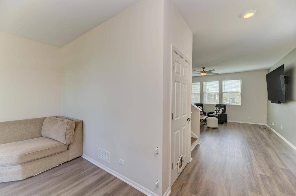 1515 Elysium Drive, Minooka, IL 60447 1515 Elysium Drive, Minooka, IL 60447