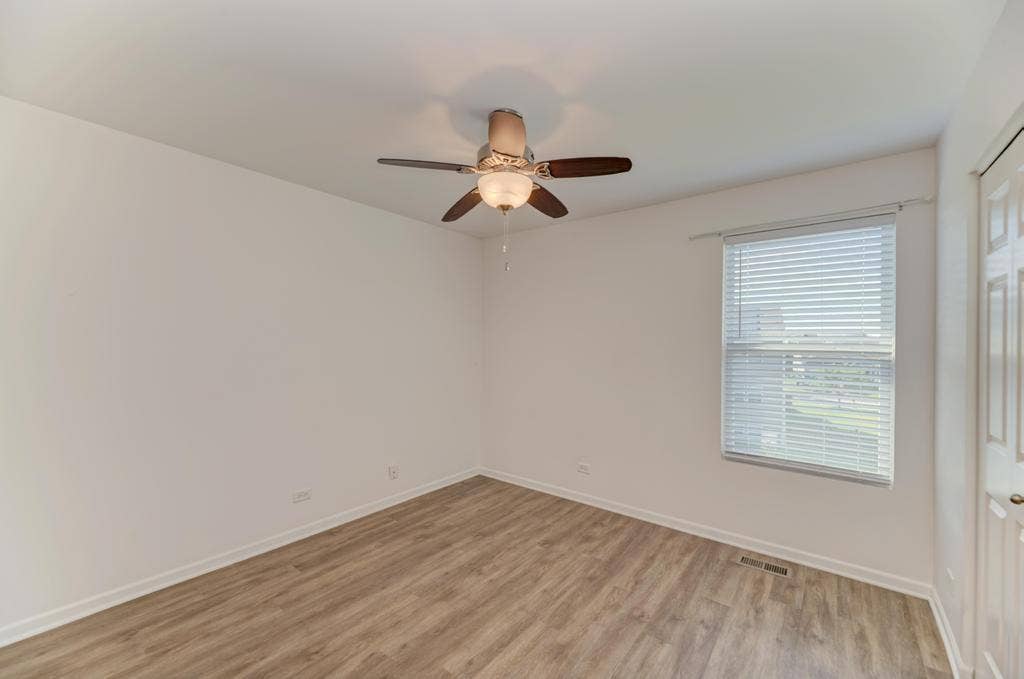 1515 Elysium Drive, Minooka, IL 60447 1515 Elysium Drive, Minooka, IL 60447