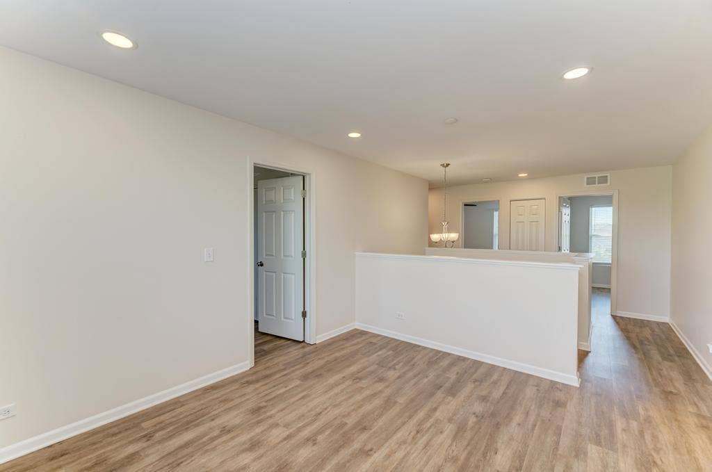 1515 Elysium Drive, Minooka, IL 60447 1515 Elysium Drive, Minooka, IL 60447
