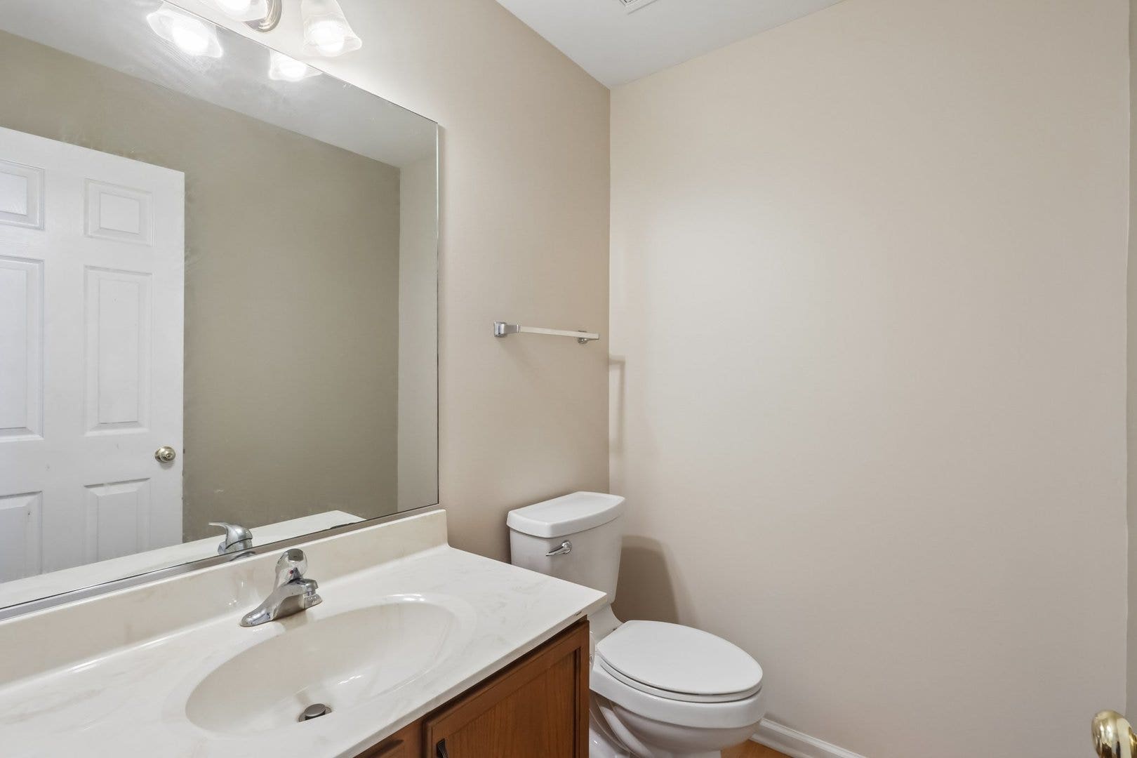 4051 Tansy Road, Aurora, IL 60504 4051 Tansy Road, Aurora, IL 60504