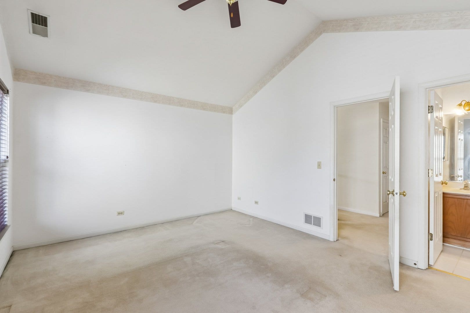 4051 Tansy Road, Aurora, IL 60504 4051 Tansy Road, Aurora, IL 60504