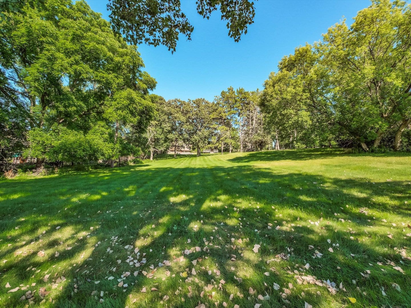 305 N Dale Avenue, McHenry, IL 60050