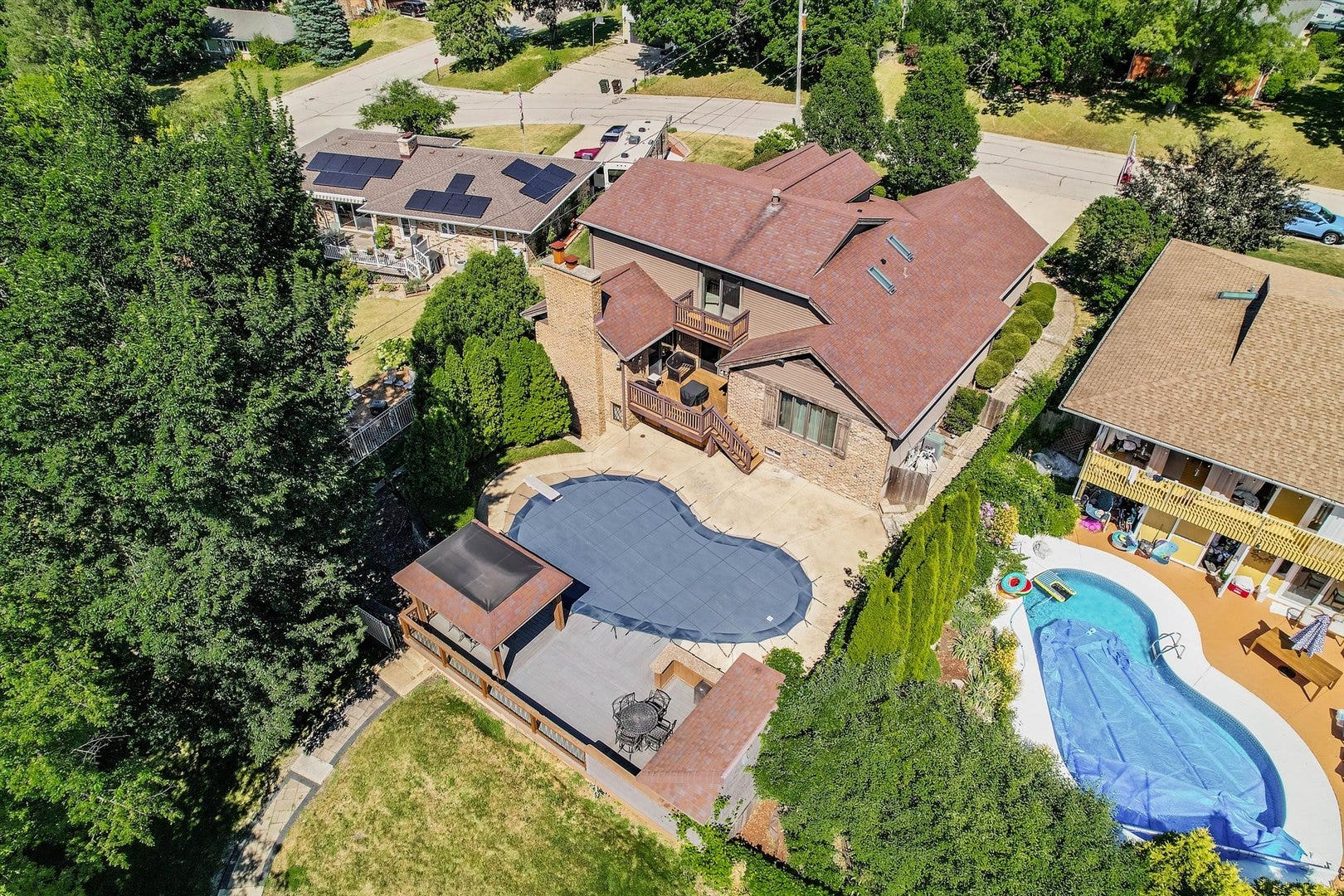 305 N Dale Avenue, McHenry, IL 60050