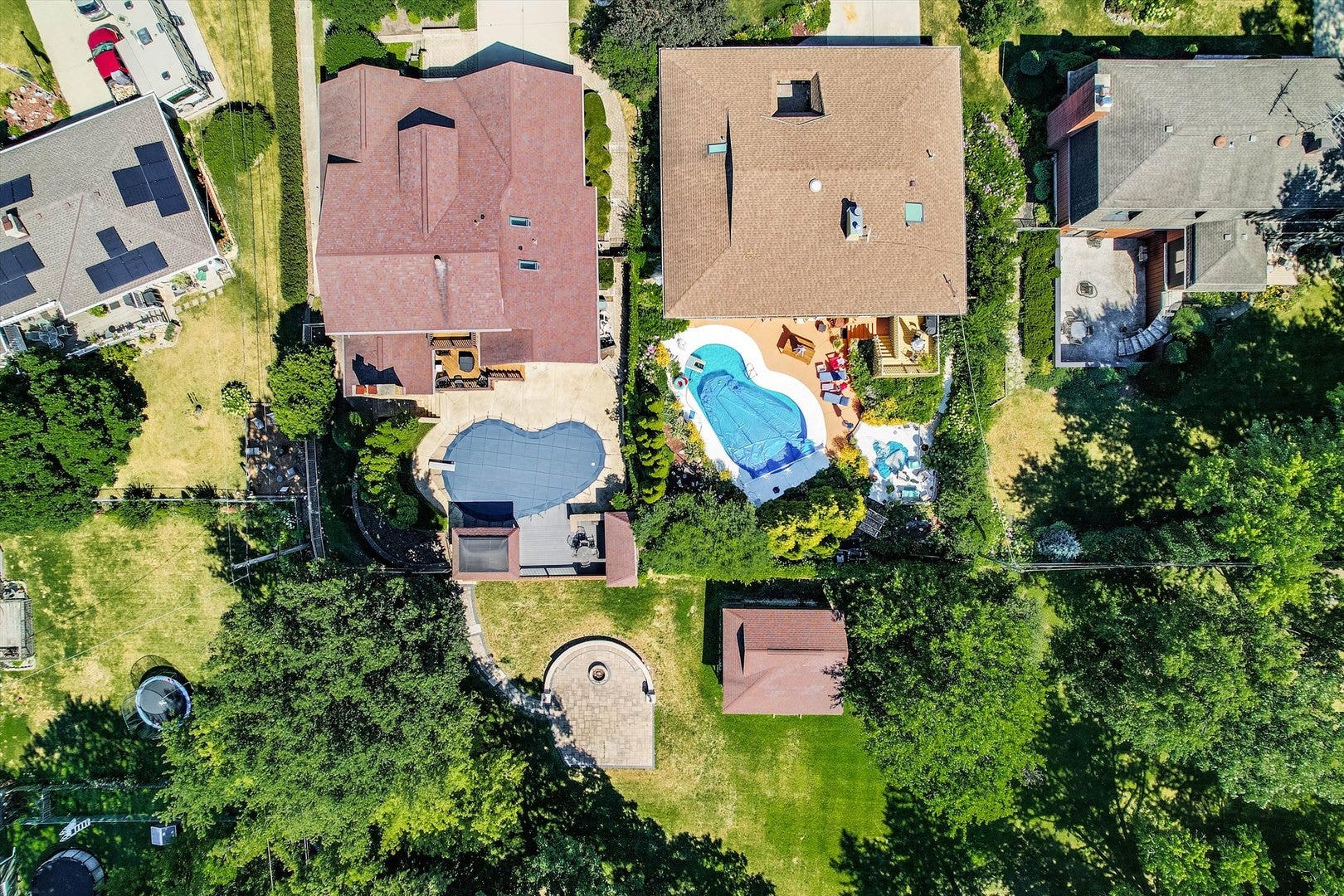 305 N Dale Avenue, McHenry, IL 60050