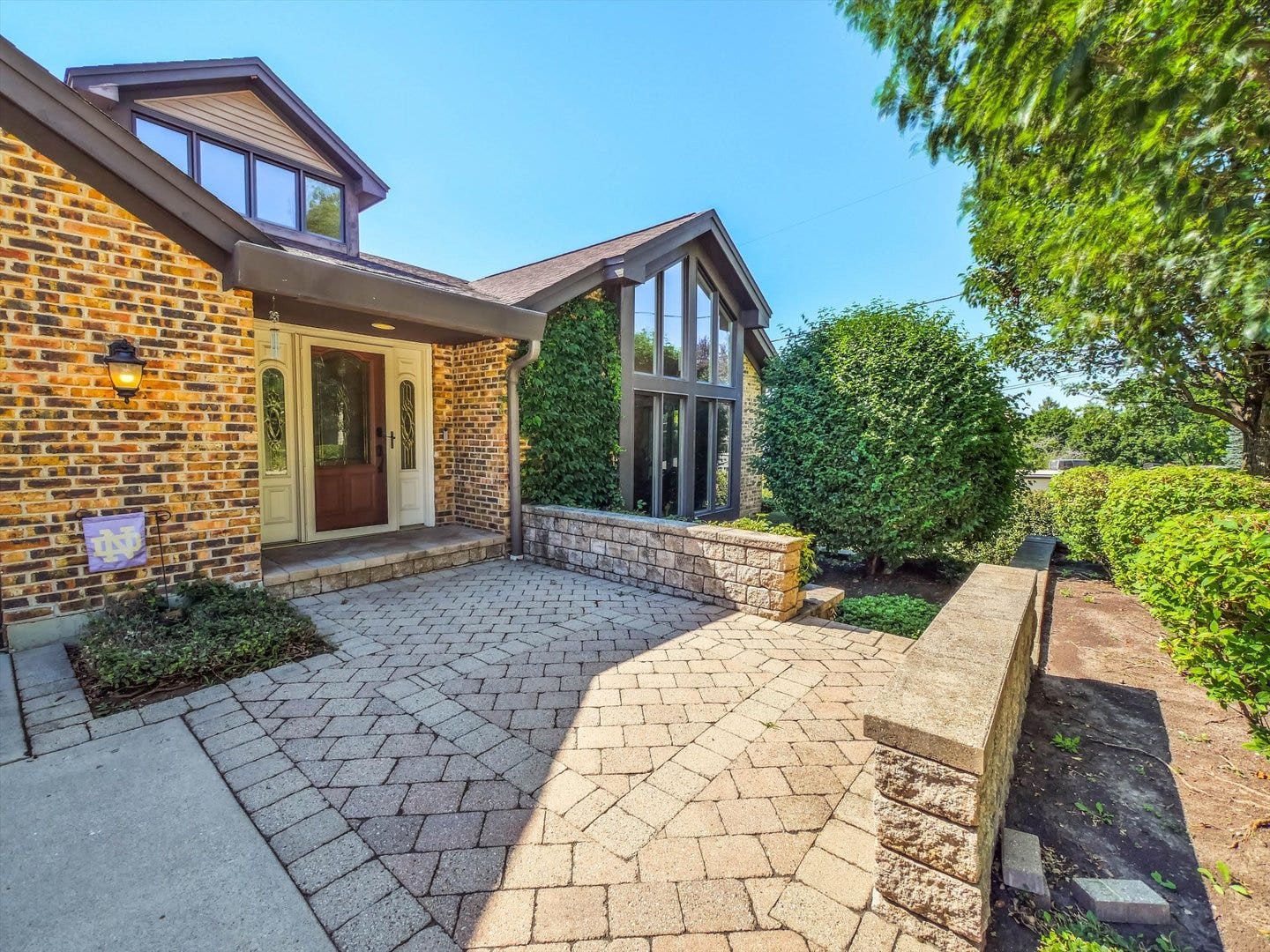 305 N Dale Avenue, McHenry, IL 60050