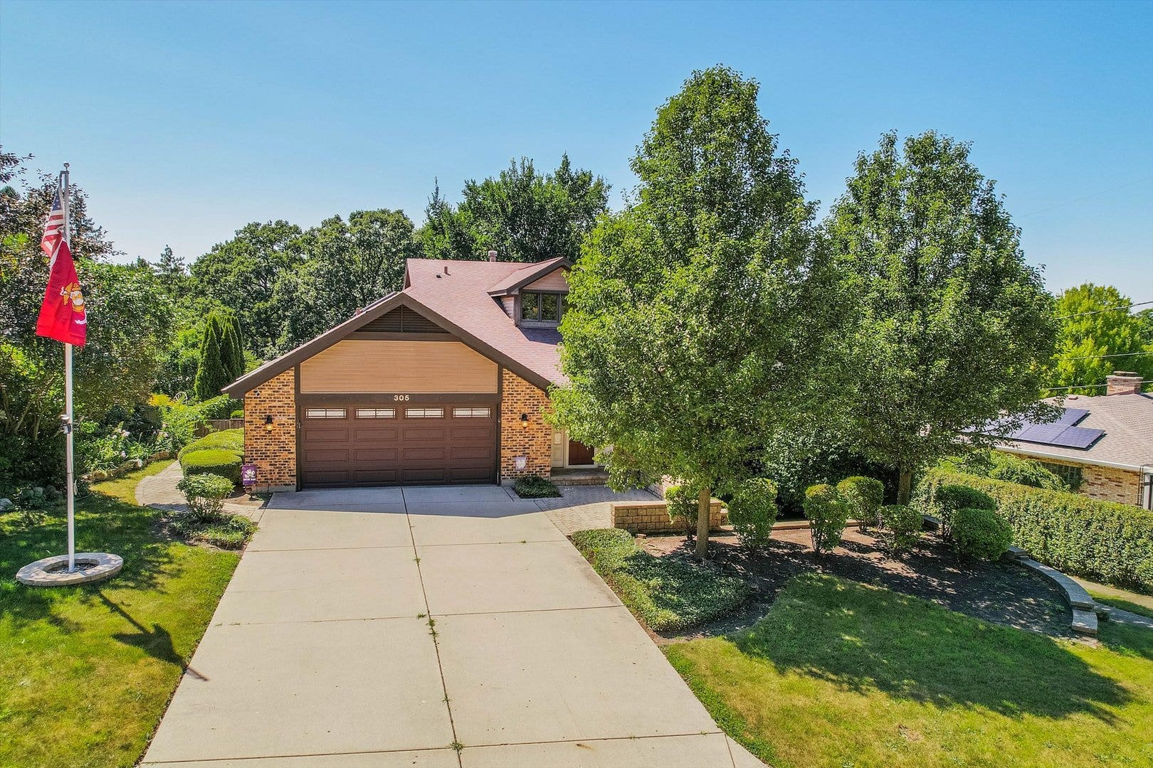 305 N Dale Avenue, McHenry, IL 60050