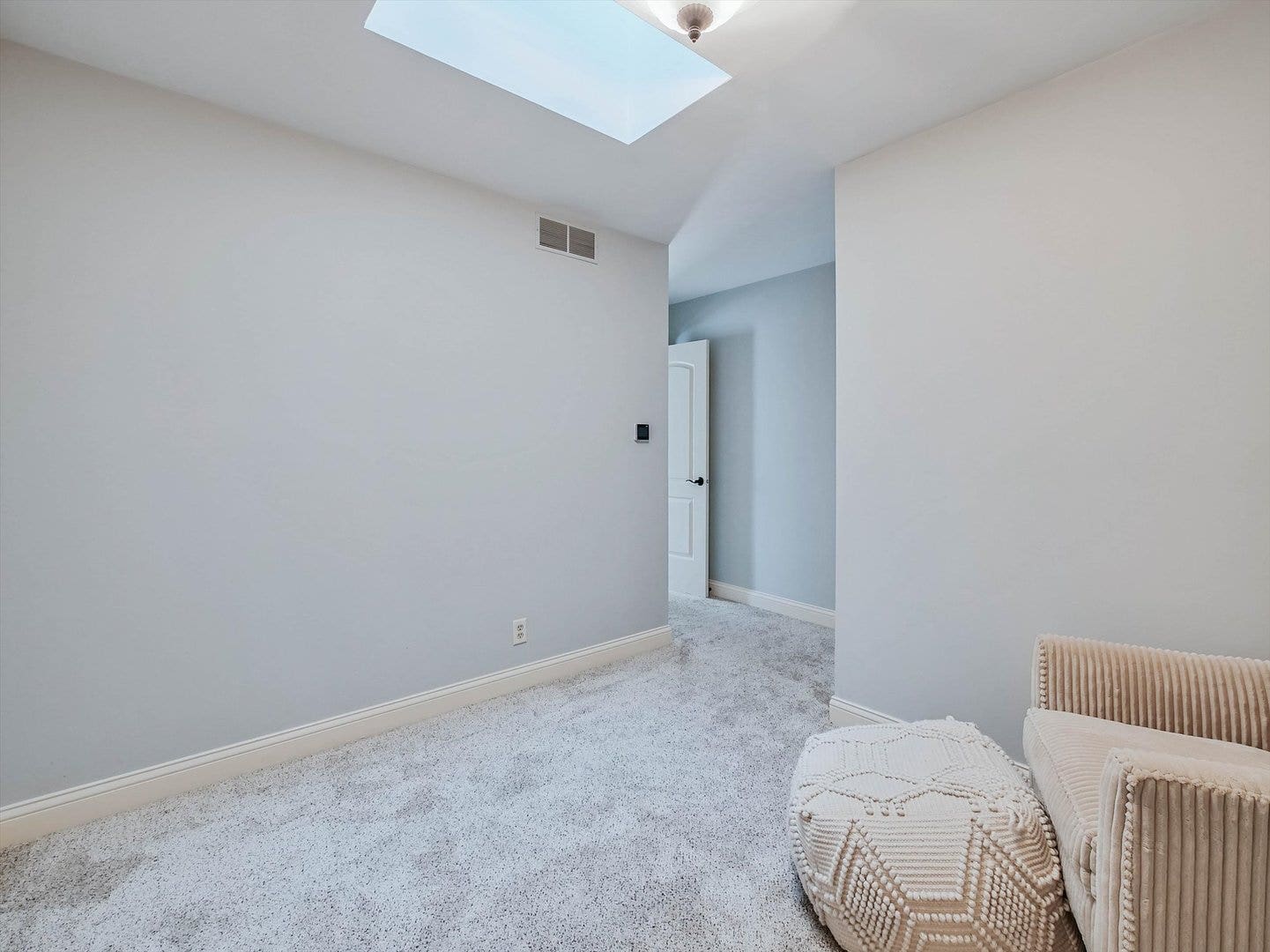 305 N Dale Avenue, McHenry, IL 60050