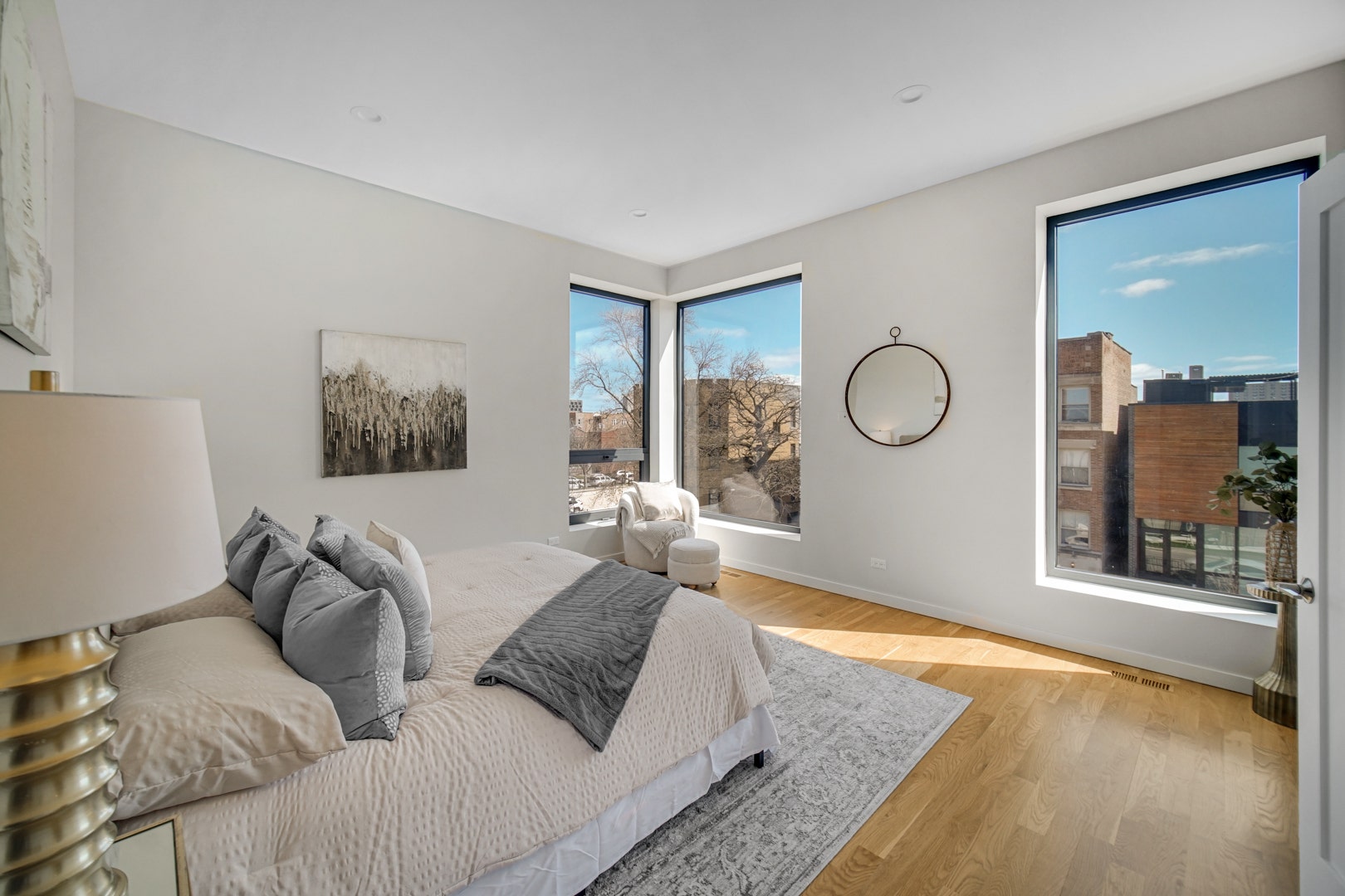 6218 S Woodlawn Avenue, #E, Chicago, IL 60637 6218 S Woodlawn Avenue, #E, Chicago, IL 60637