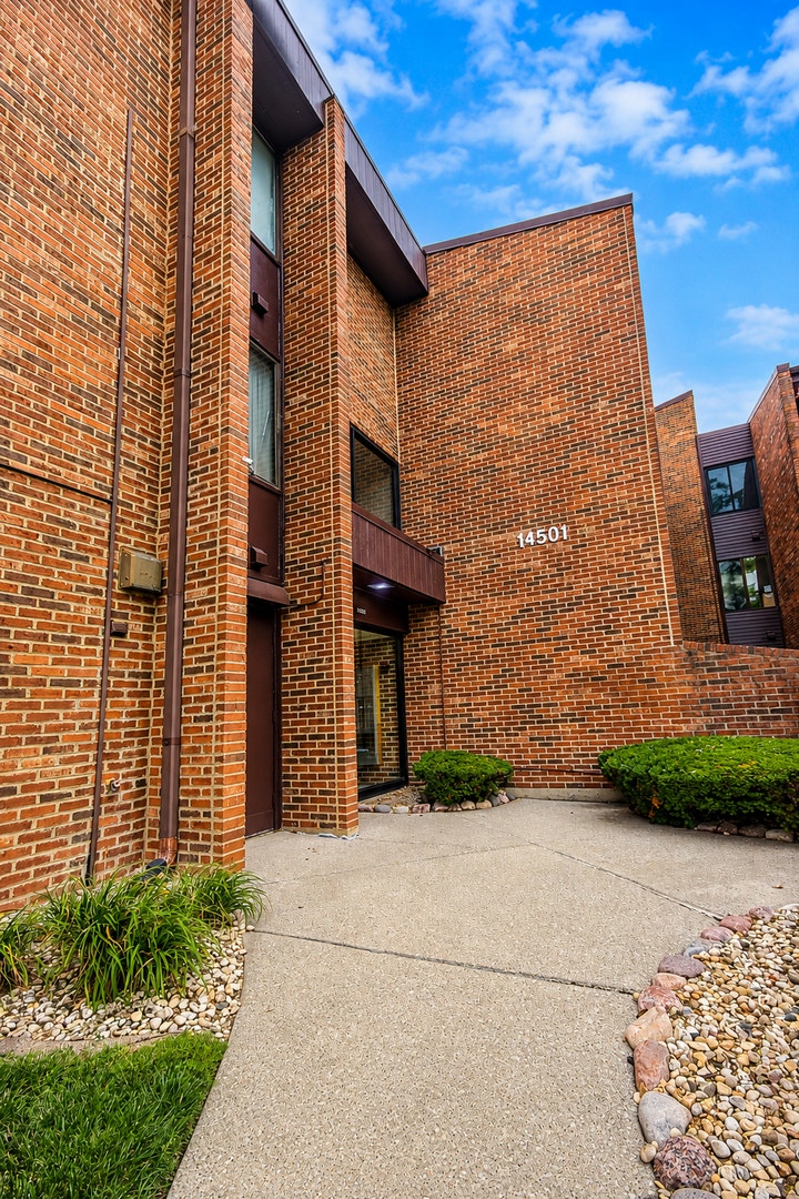 Property photo for 14501 Central Court, #PH1, Oak Forest, IL