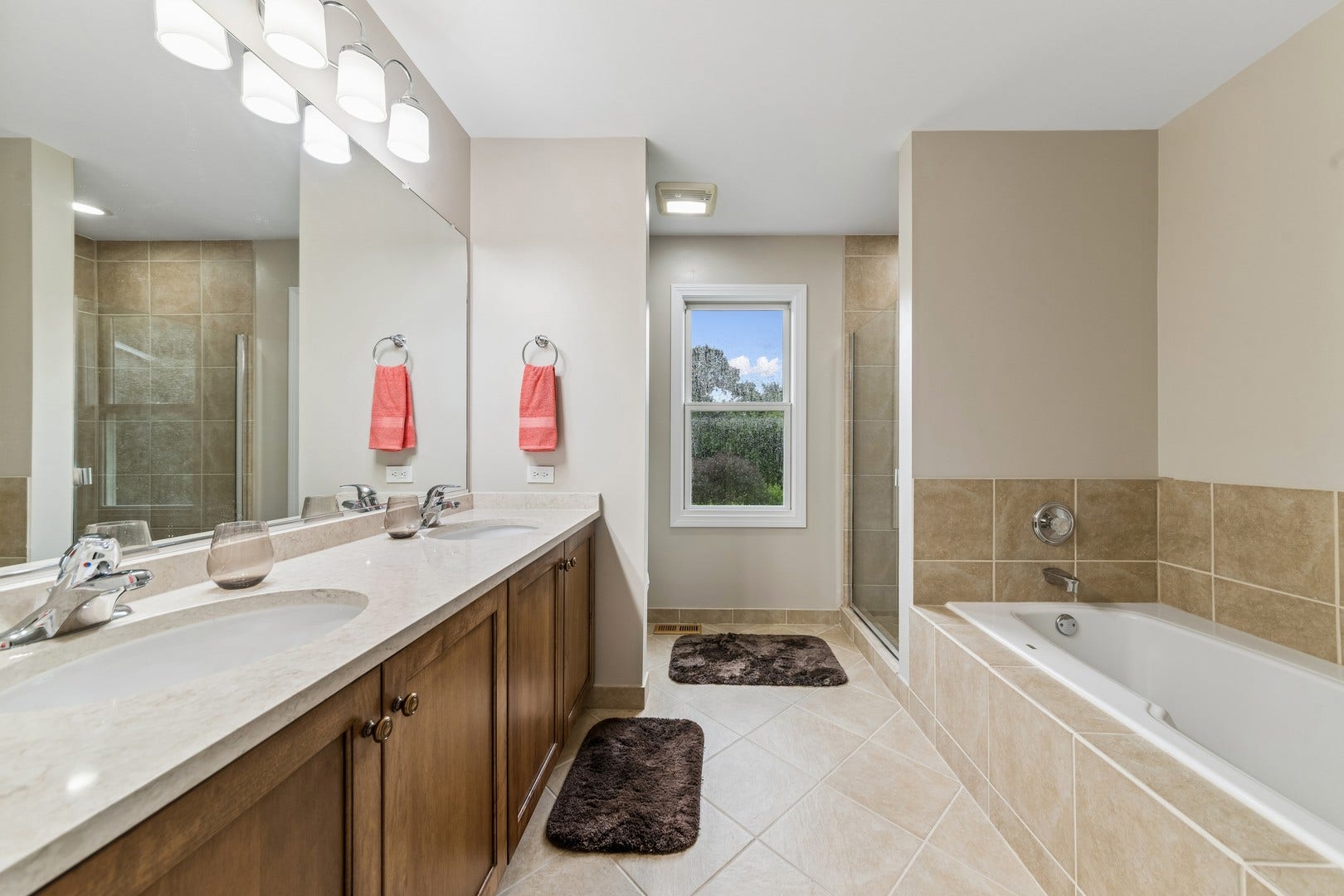 2860 Weld Road, Elgin, IL 60124 2860 Weld Road, Elgin, IL 60124