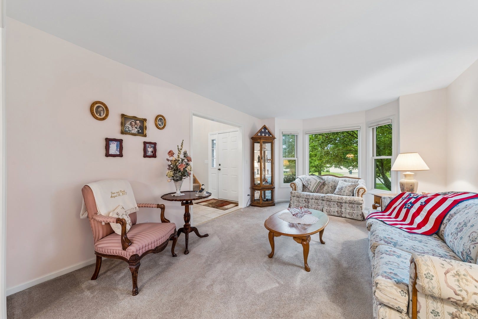 2860 Weld Road, Elgin, IL 60124 2860 Weld Road, Elgin, IL 60124