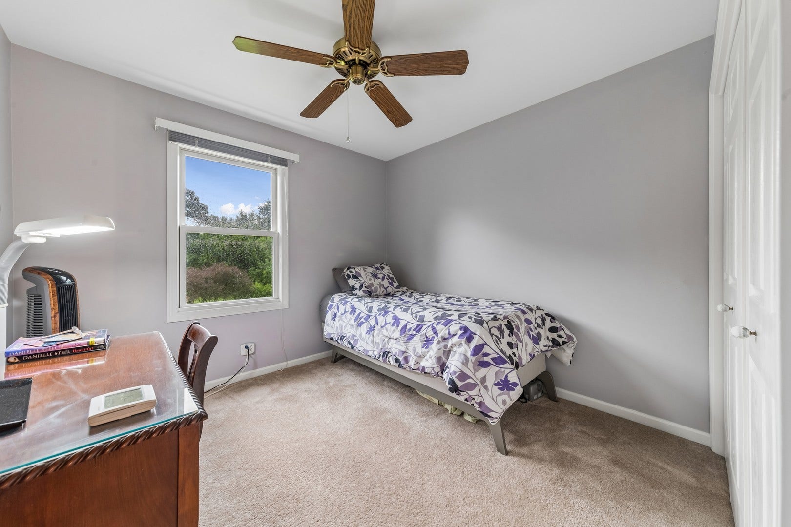 2860 Weld Road, Elgin, IL 60124 2860 Weld Road, Elgin, IL 60124