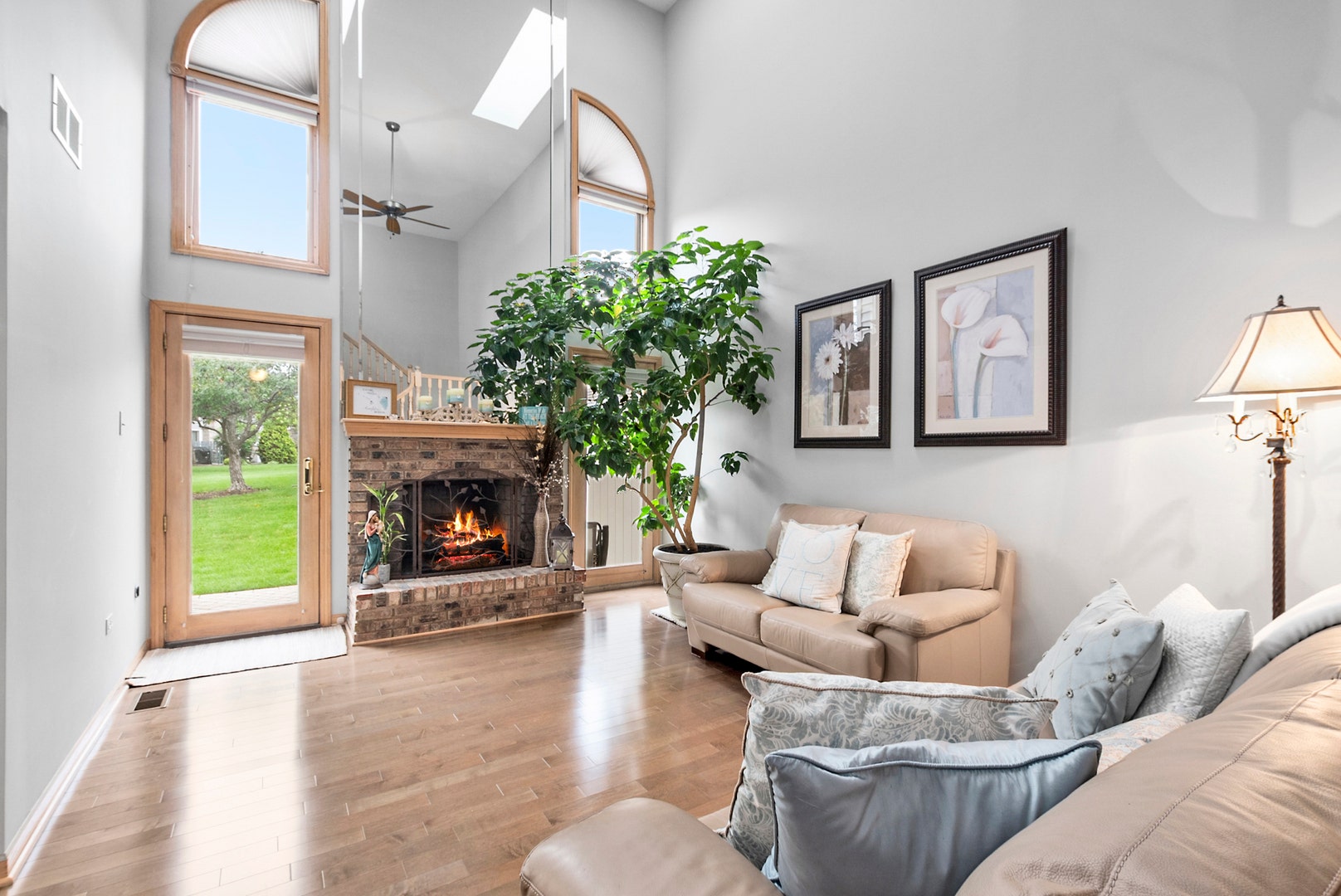 17326 Brook Crossing Court, Orland Park, IL 60467 17326 Brook Crossing Court, Orland Park, IL 60467