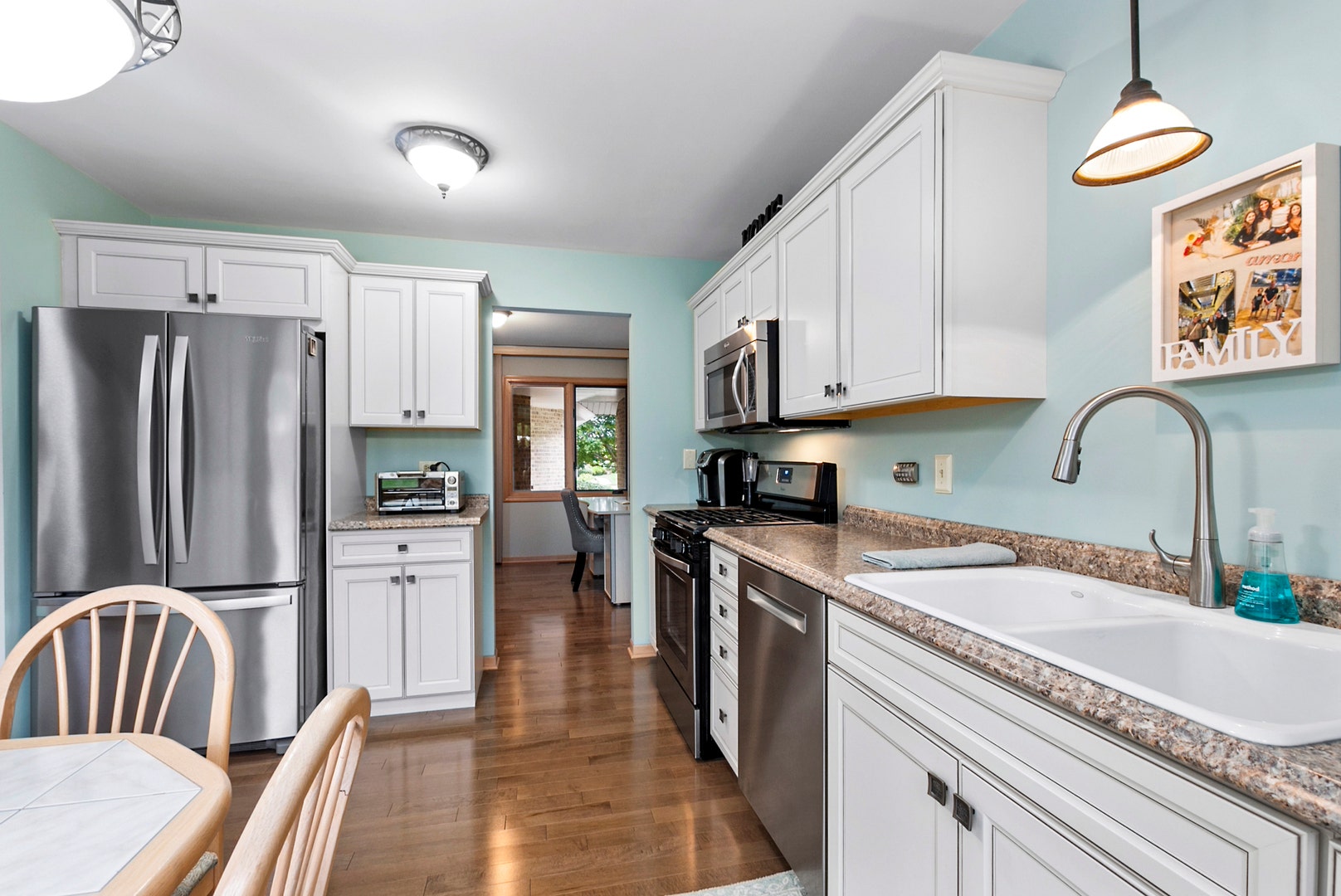 17326 Brook Crossing Court, Orland Park, IL 60467 17326 Brook Crossing Court, Orland Park, IL 60467