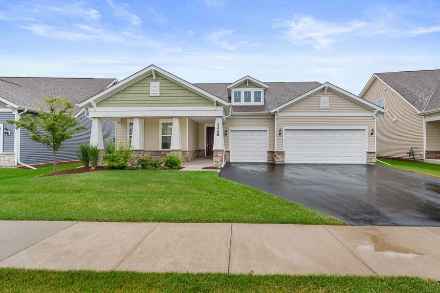 Property photo for 3256 Lincoln Prairie Boulevard, Aurora, IL
