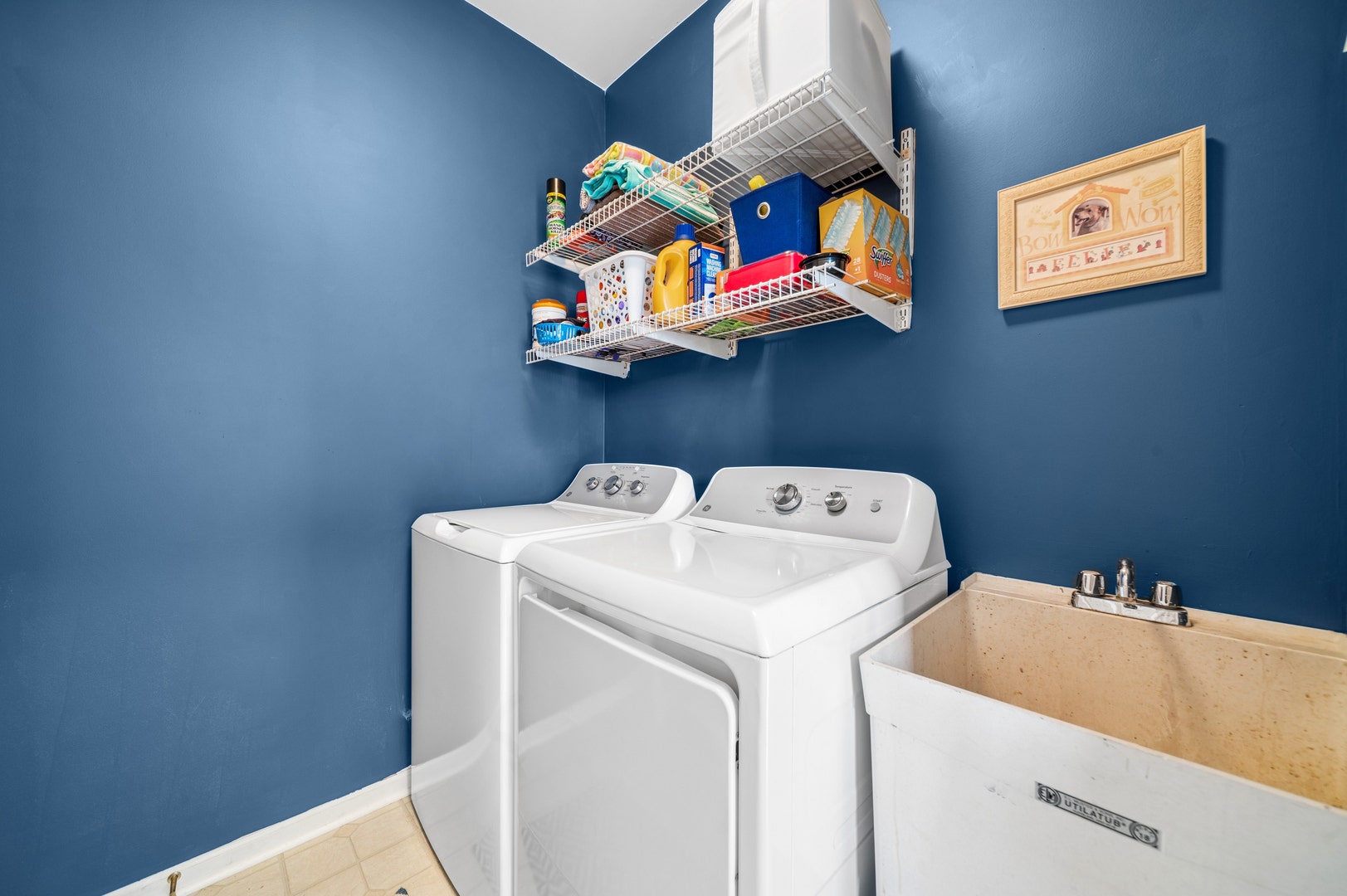 9046 Mansfield Drive, Tinley Park, IL 60487 9046 Mansfield Drive, Tinley Park, IL 60487